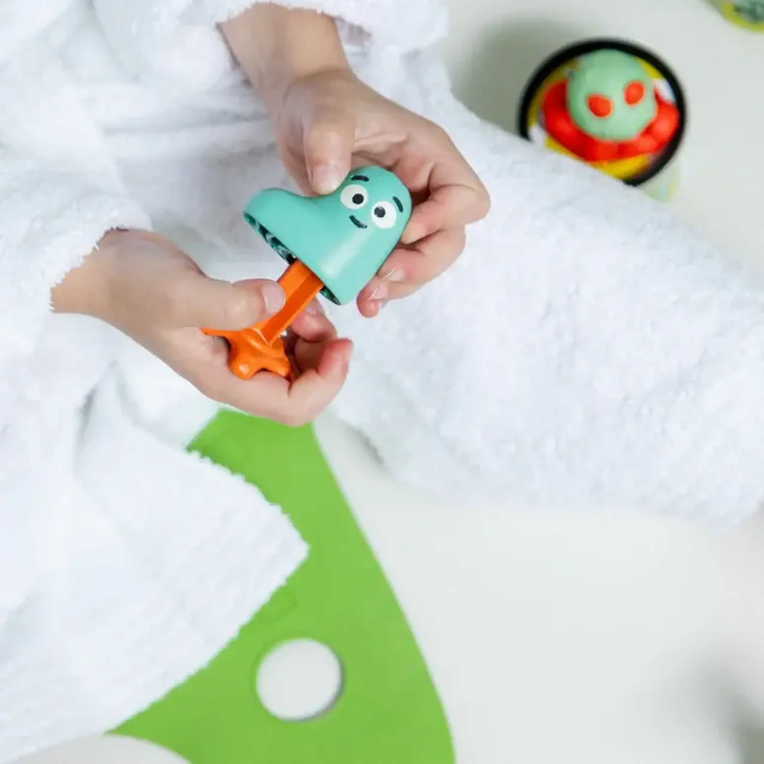 Set Pataploof cu plastilină lavantă verde și roșie, Bloop — Nailmatic Kids