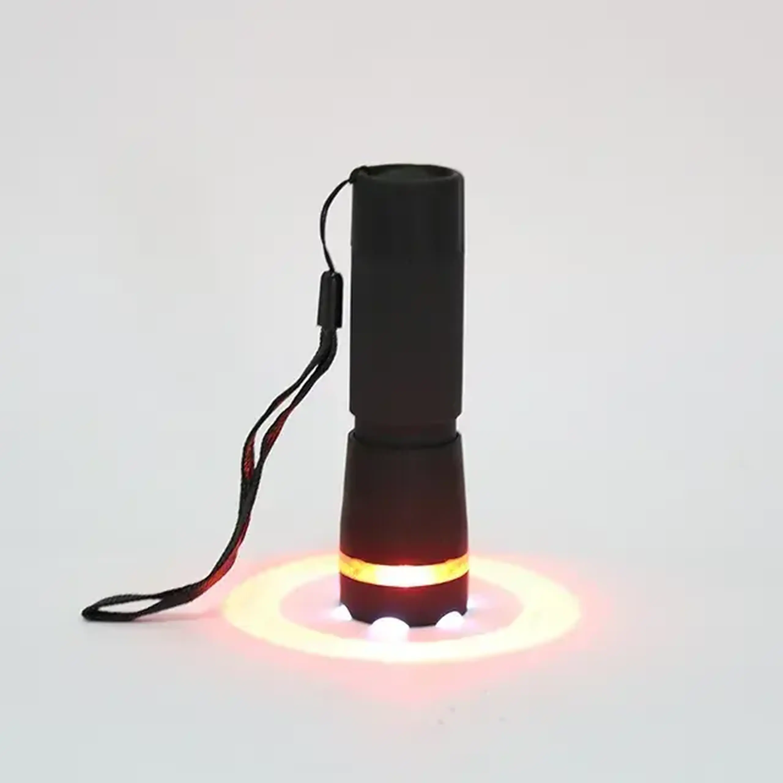 Lanterna LED cu zoom Elmos FL004 1 W 2000 K 50 lm 3 x AAA