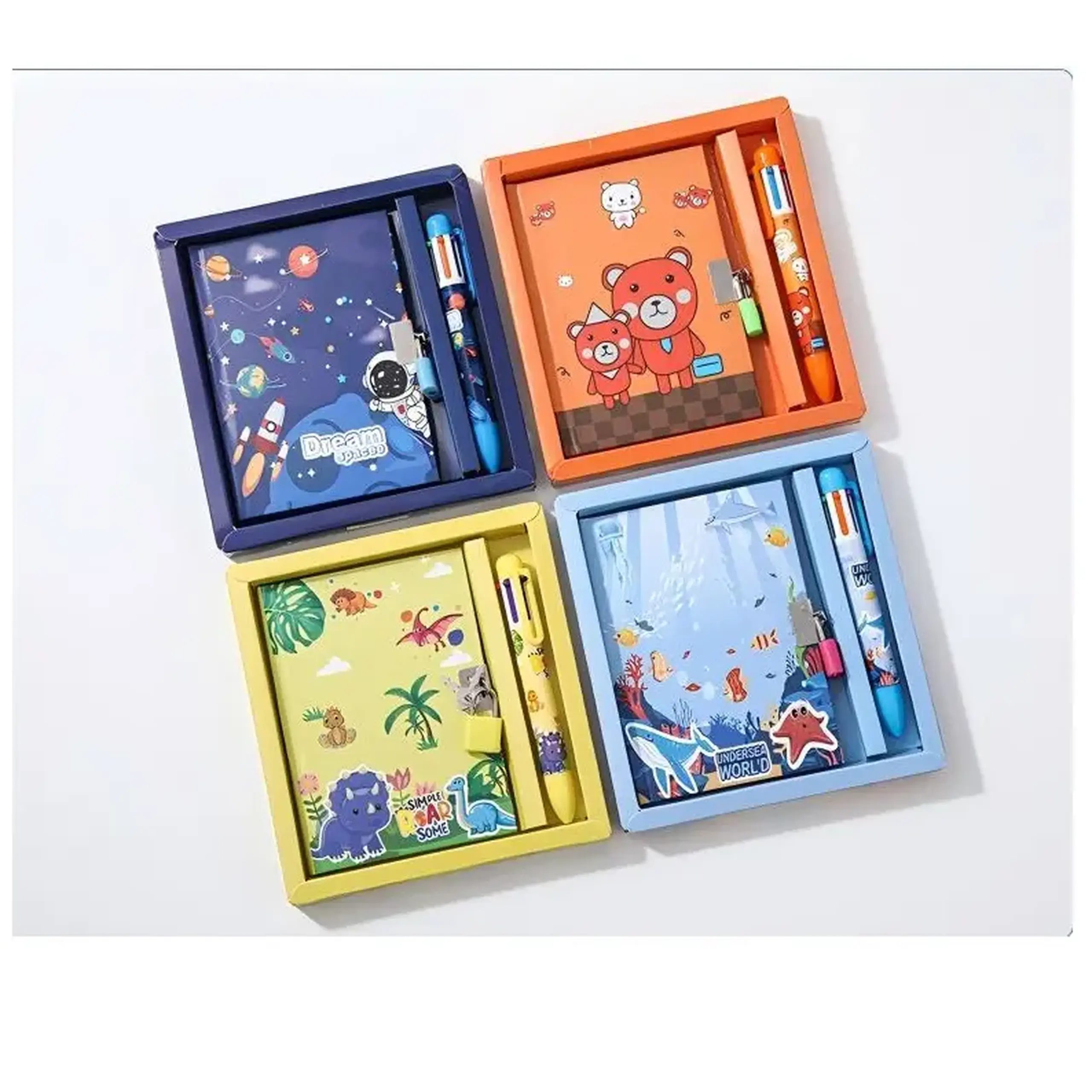 Carnet cu pix