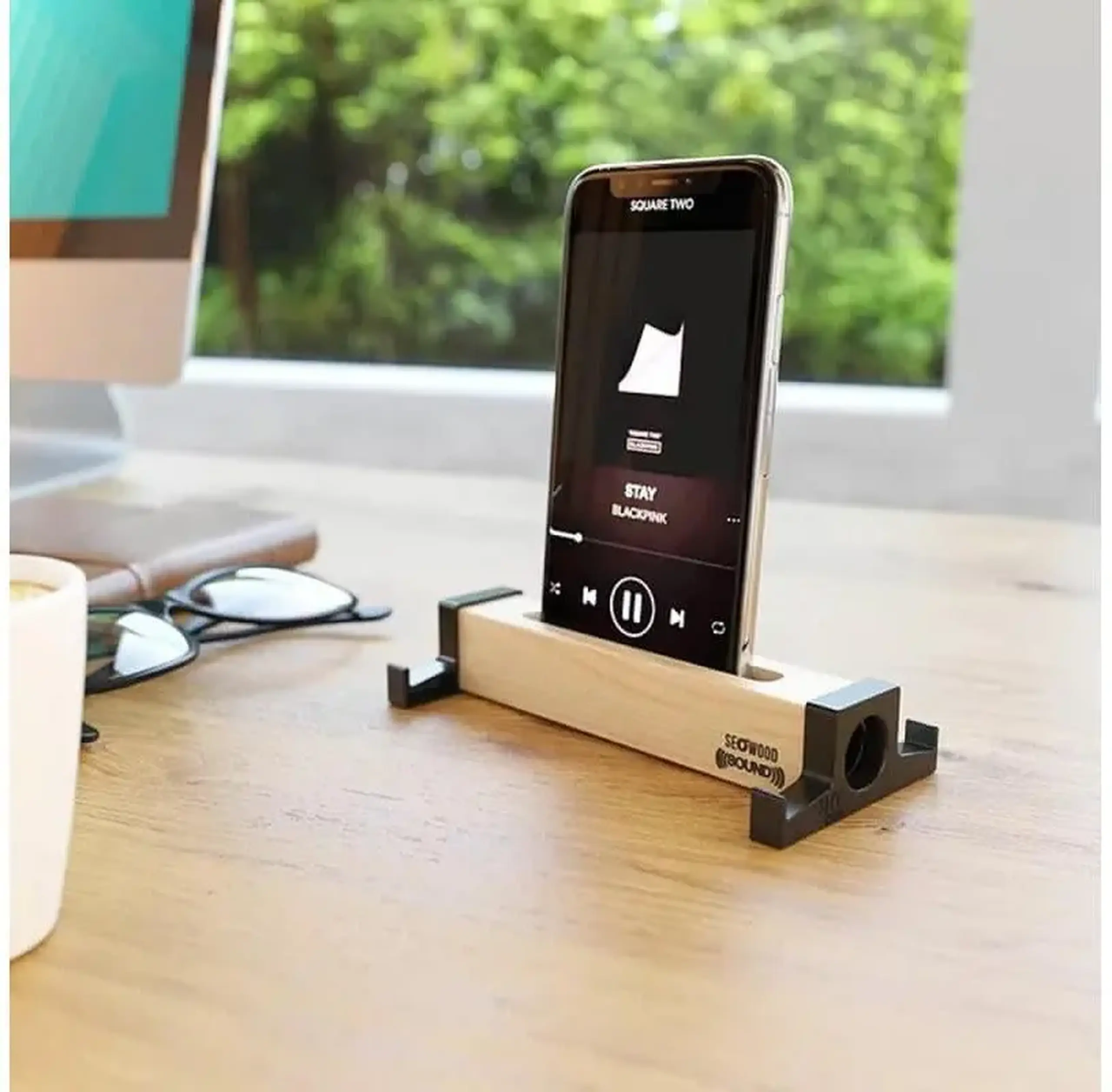 Suport pentru telefon și tabletă Seowood SEO-2000 din lemn natural, cu amplificare acustică