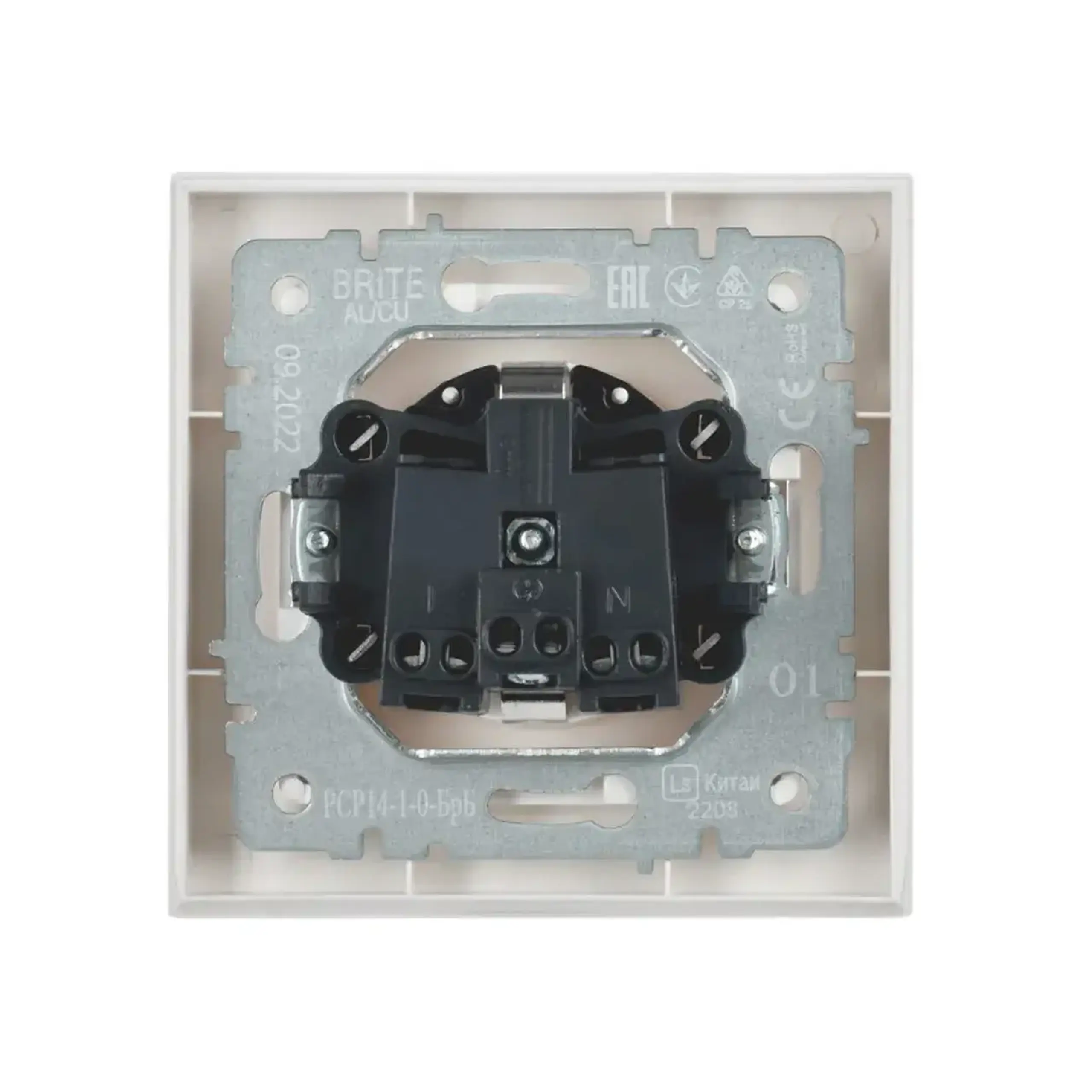 Priză cu împământare și obturator BRITE 16 A 220 - 240 V Alb IEK