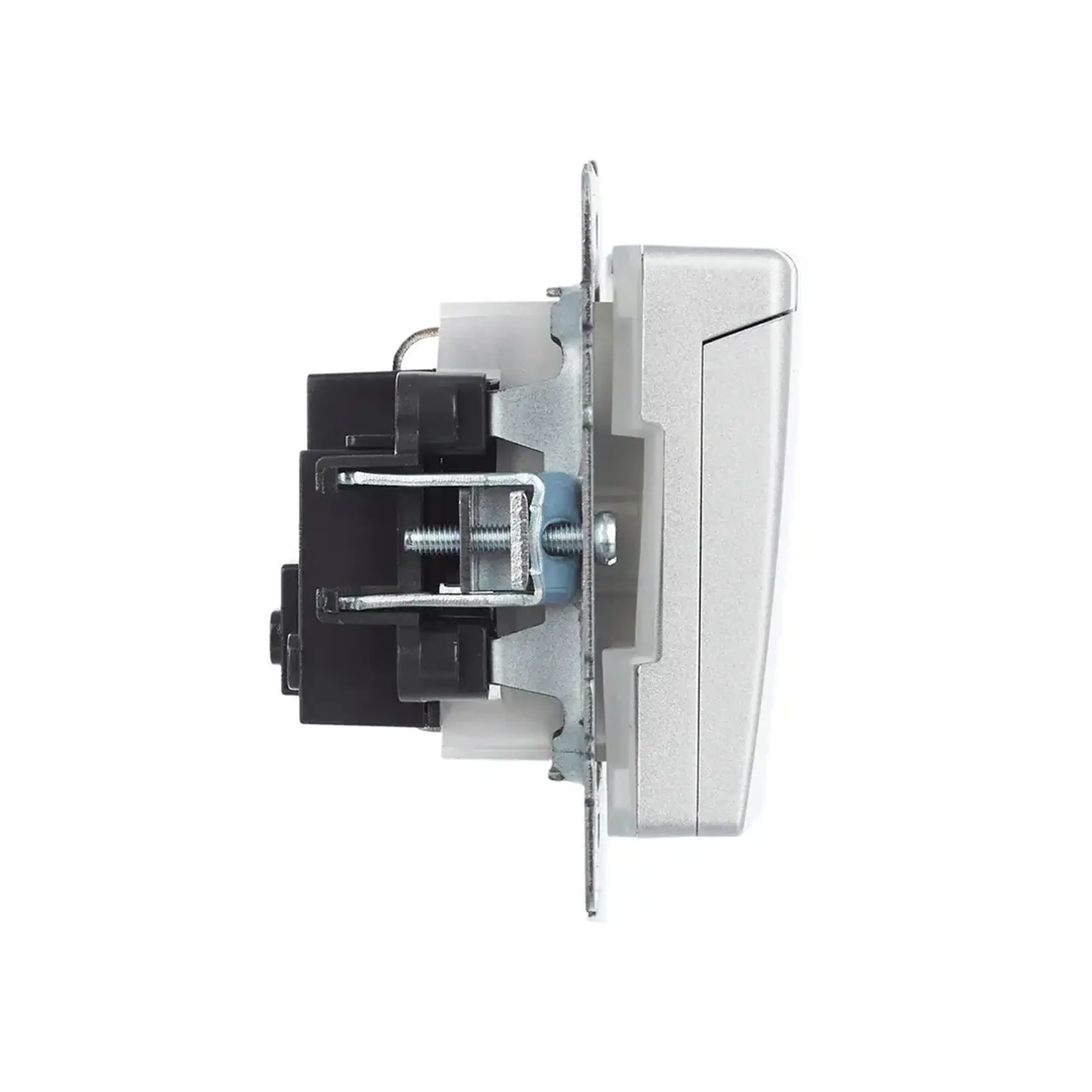 Priză cu obturator și capac BRITE 16 A 220 - 240 V Aluminiu IEK