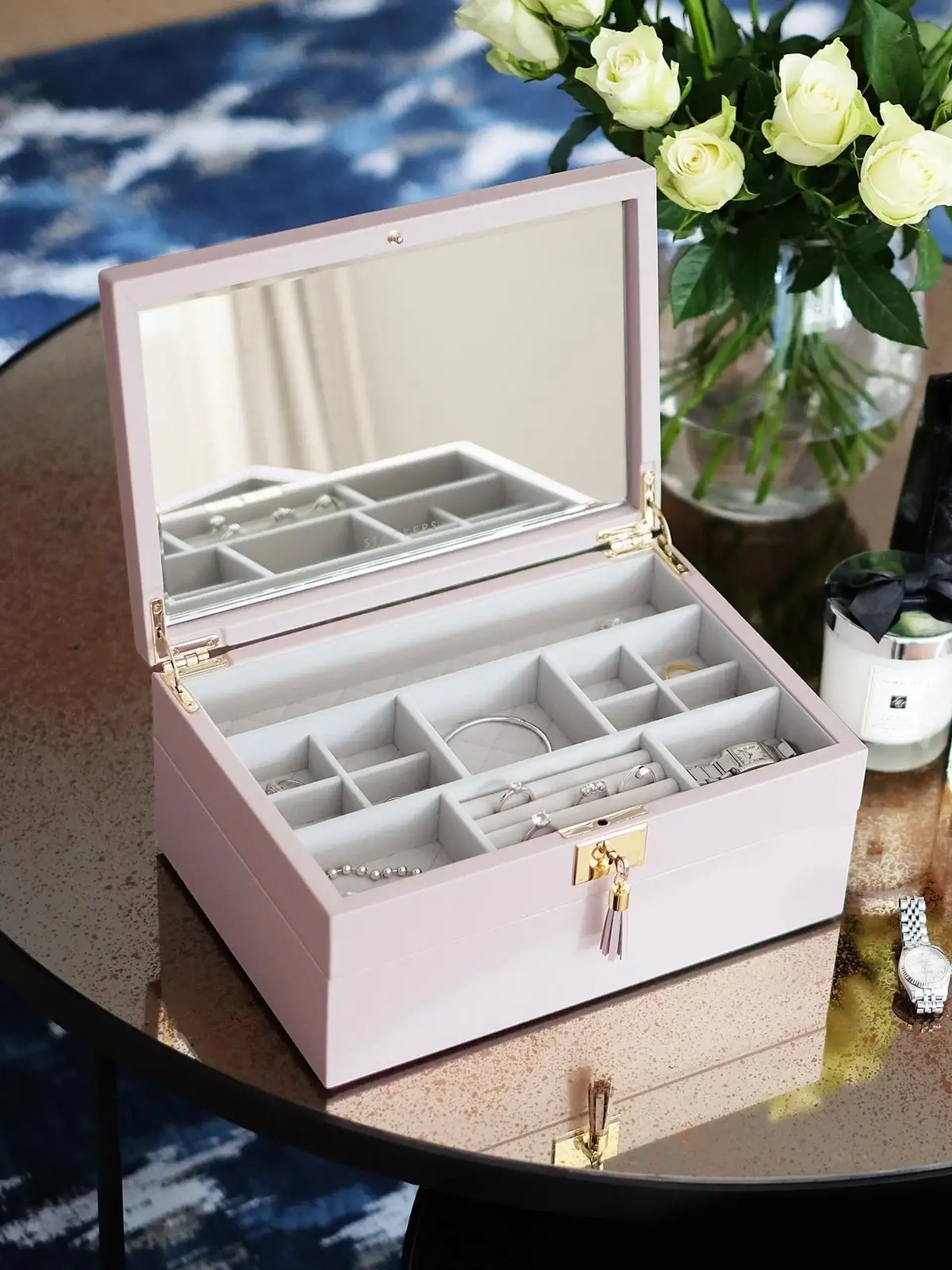 Cutie pentru bijuterie cu 2 nivele roz