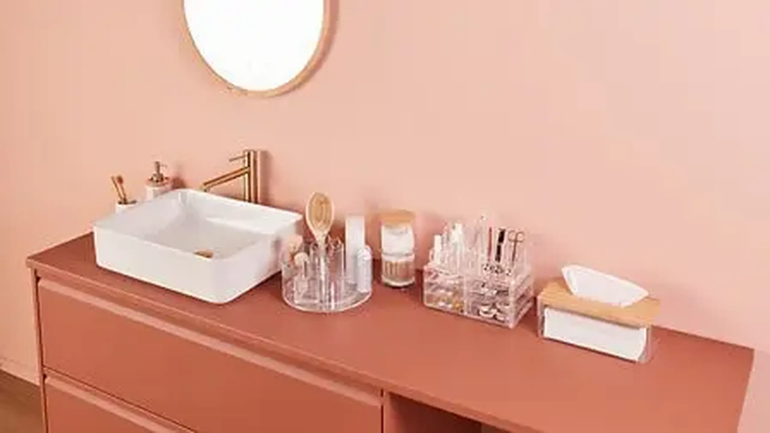 Container