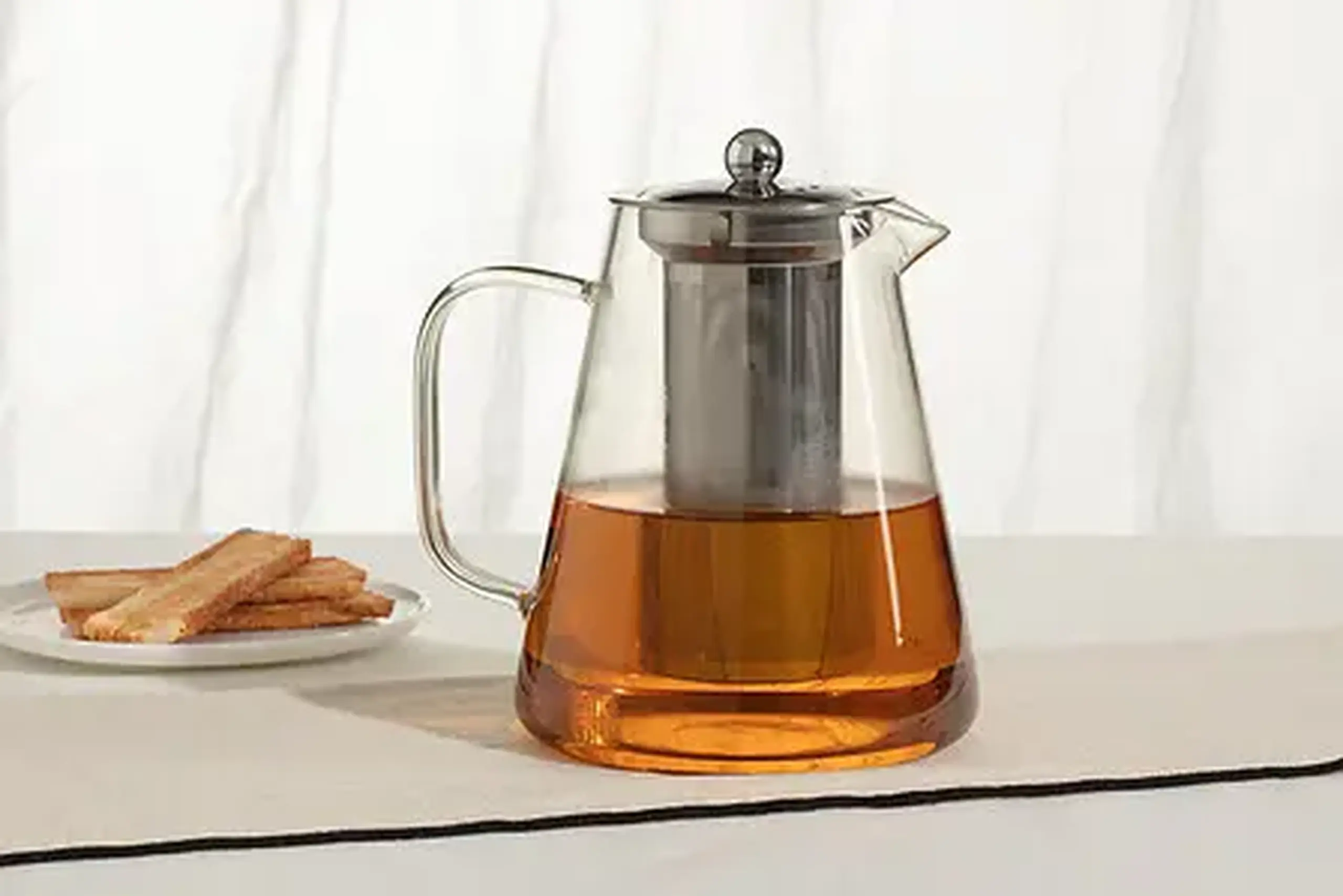 Ceainic cu infuzor BEC 1,3L