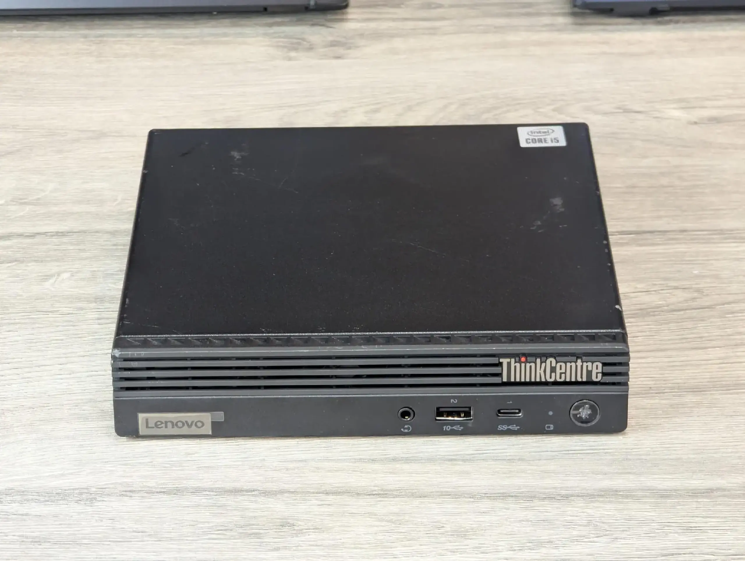 Lenovo ThinkCentre M70q Tiny | Intel i5-1035G1 | 16GB RAM | 256GB SSD + 320GB HDD
