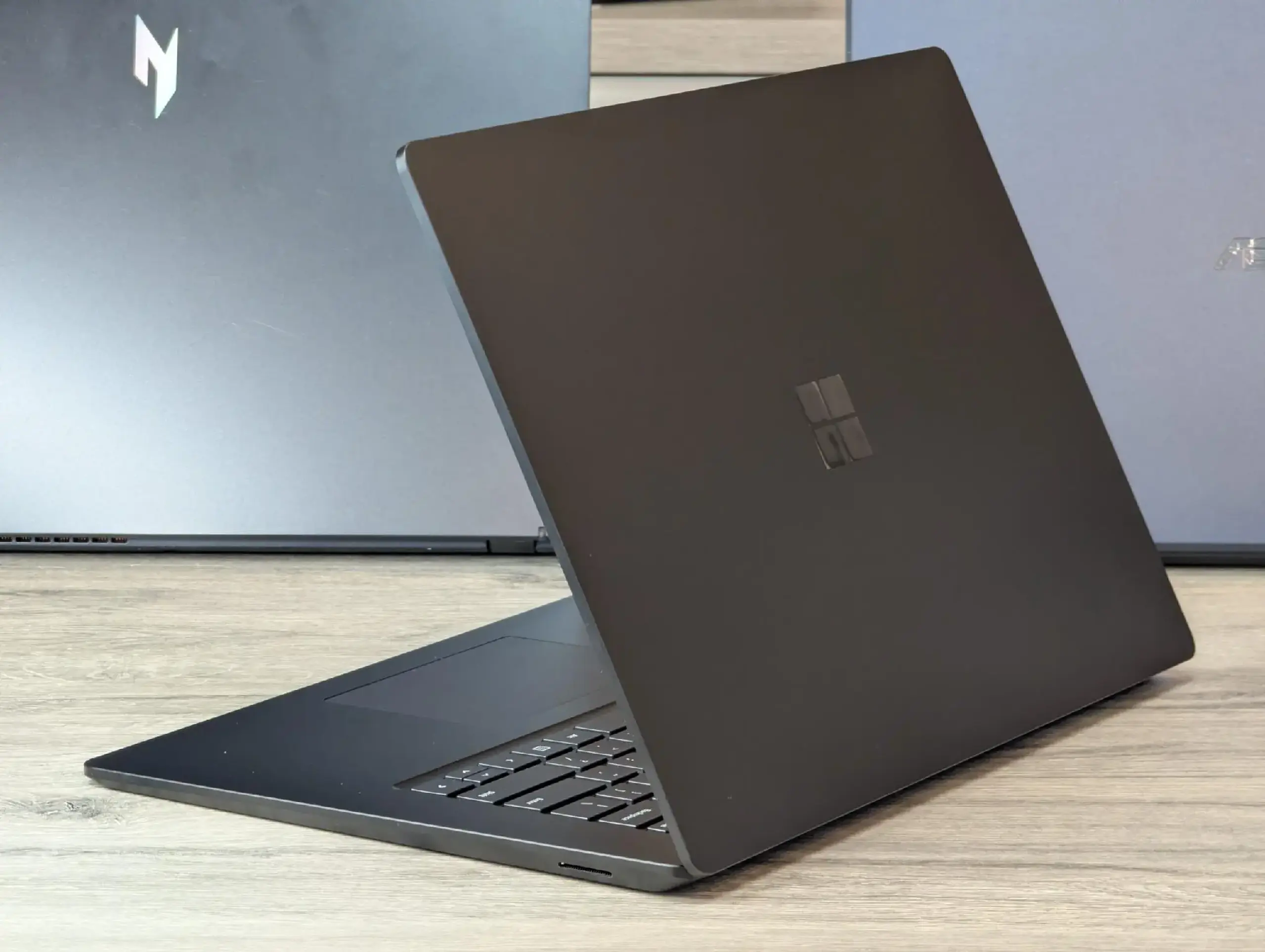 Ca nou! Microsoft Surface Laptop 4 15" | Intel i7-1185G7 | 32GB RAM | 1TB SSD | Touch