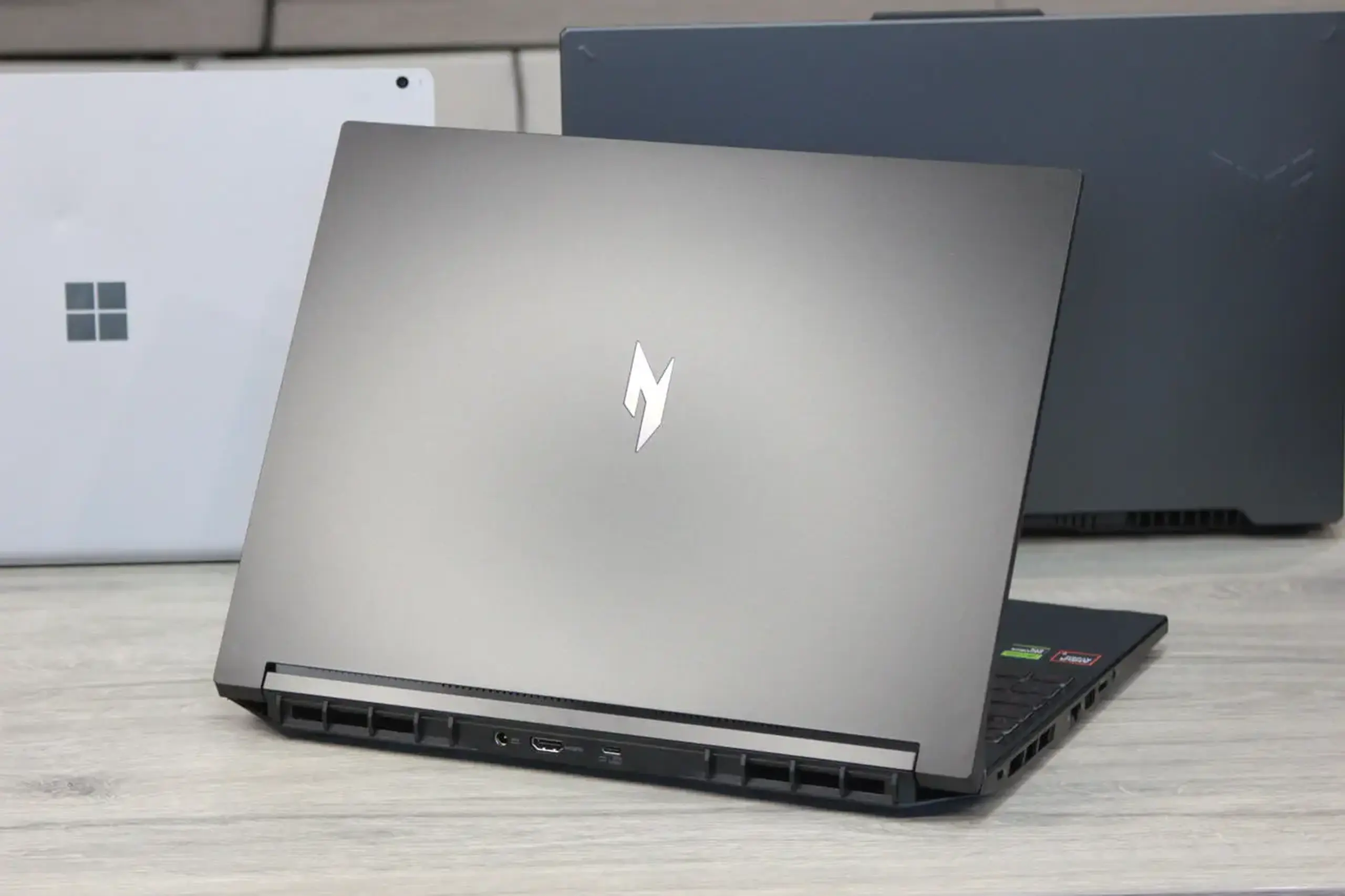 Nou! Acer Nitro V 16 | Ryzen 7 260 | 16GB | 1TB | RTX 5060 | 16.0" 180Hz