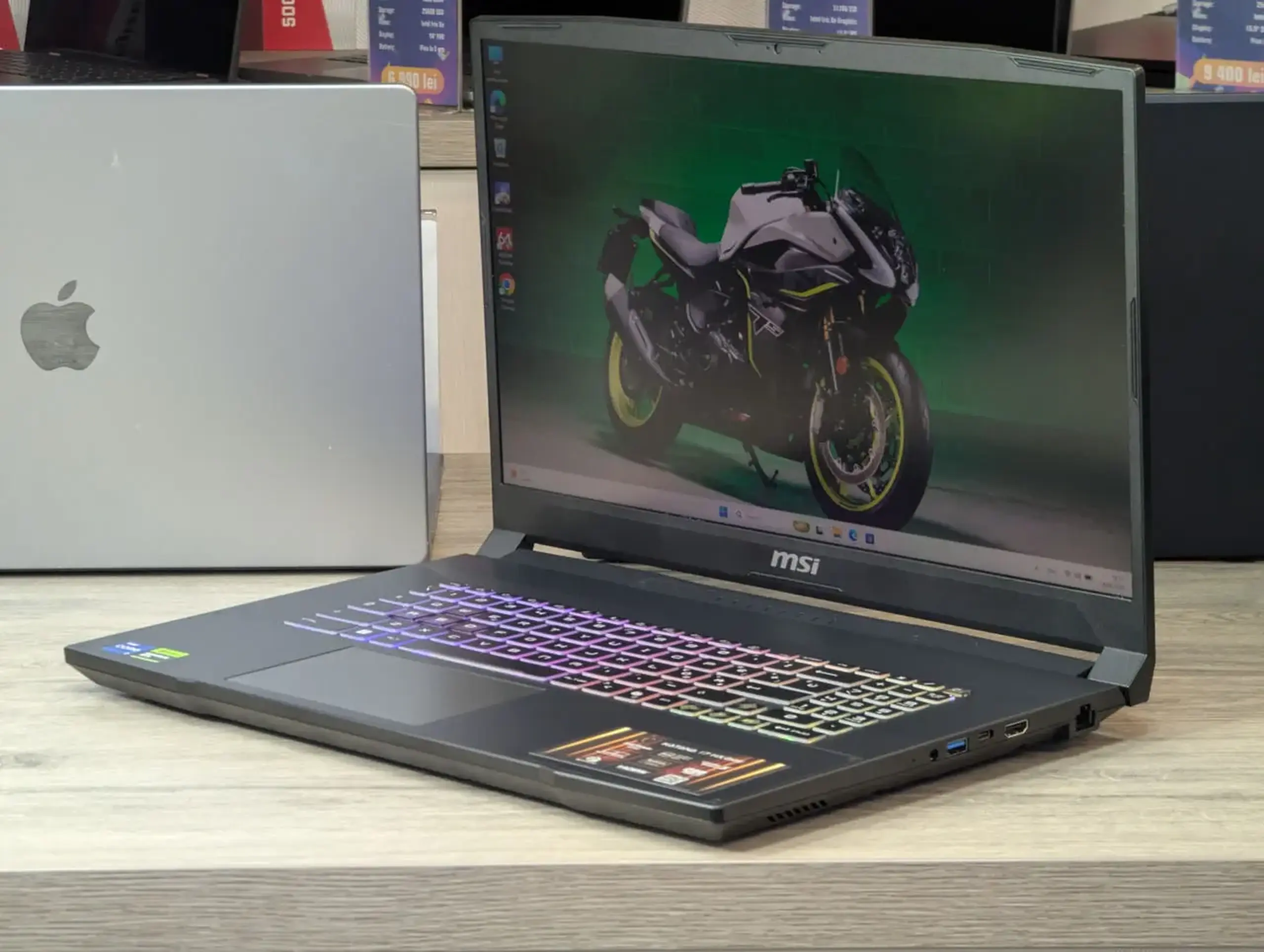 Nou! MSI Katana 17 HX | i7 14650HX | 16GB | 1TB | RTX 5070 | 17.3"