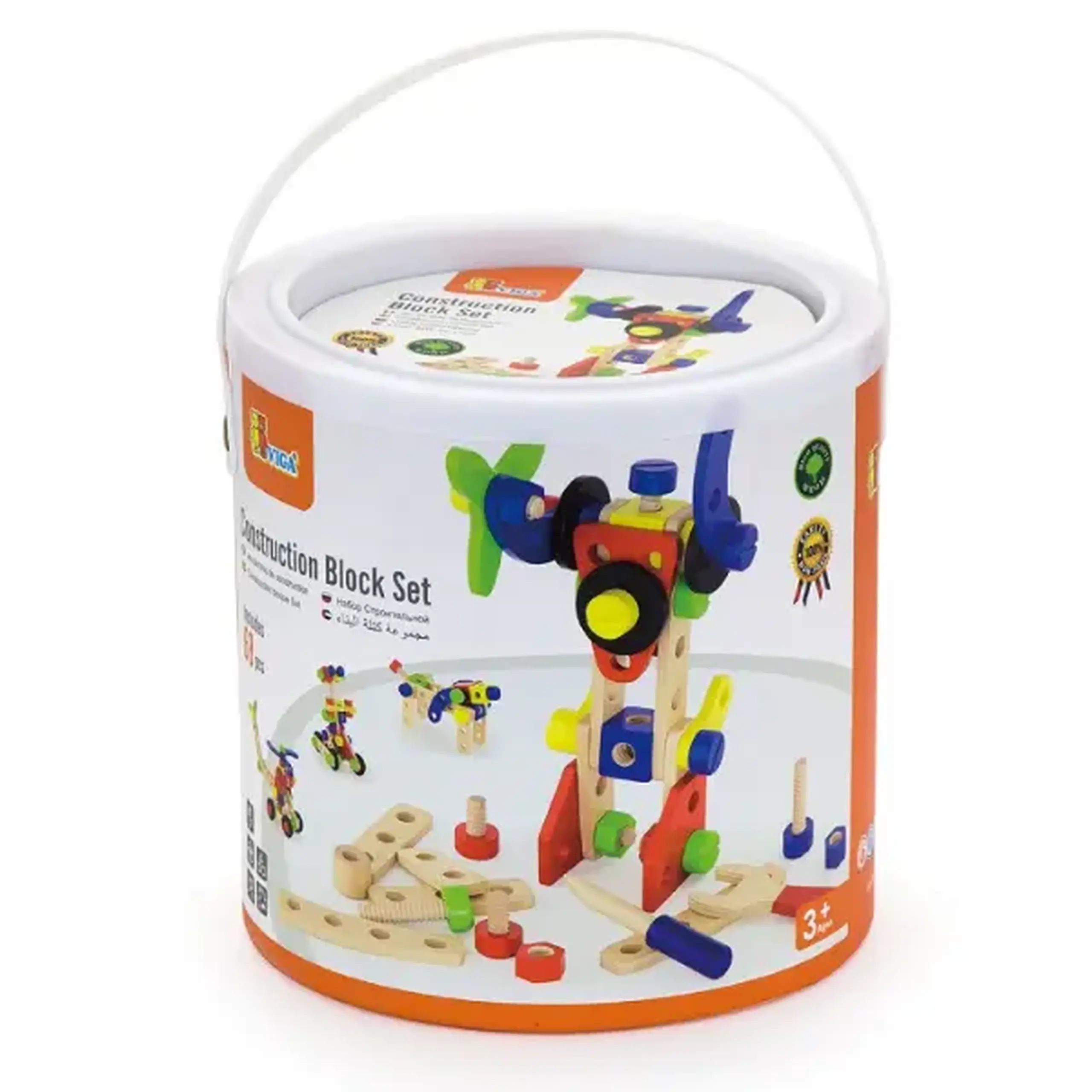 Constructor din lemn cu 68 de elemente