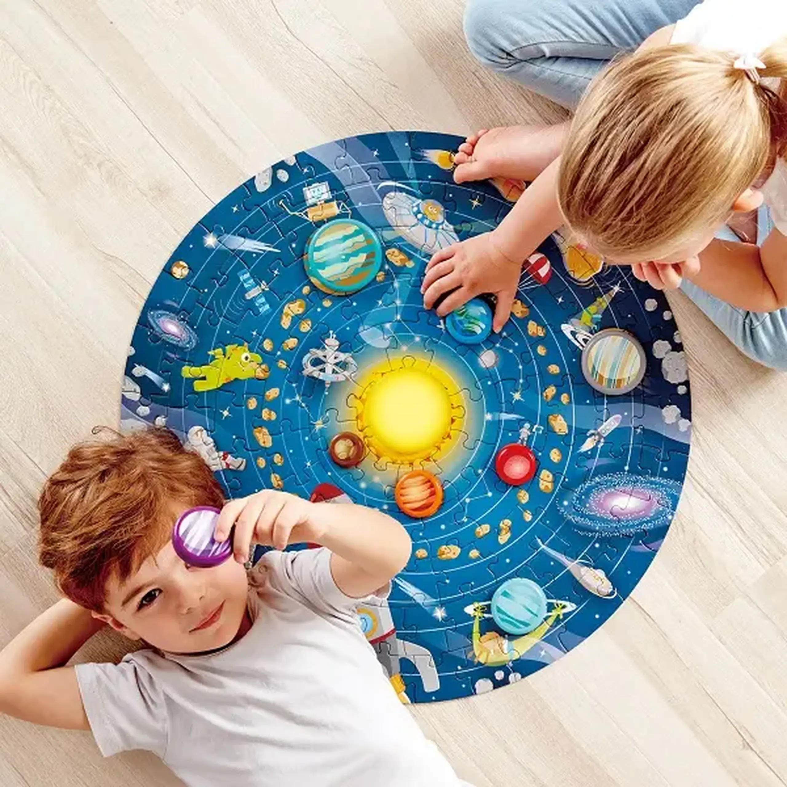 Puzzle "Sistemul solar", 102 elem.