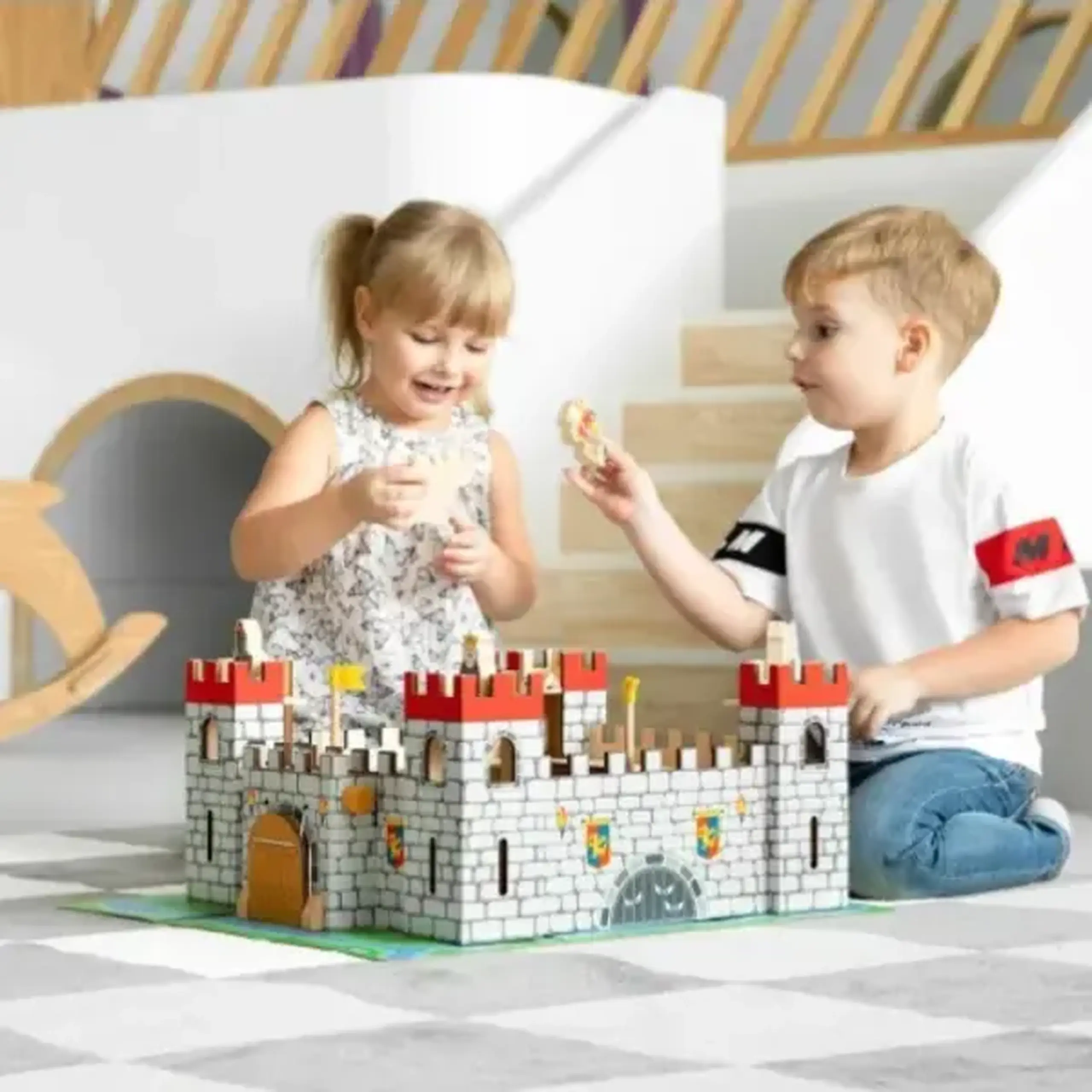 Setul de joacă din lemn "Castelul fermecat"