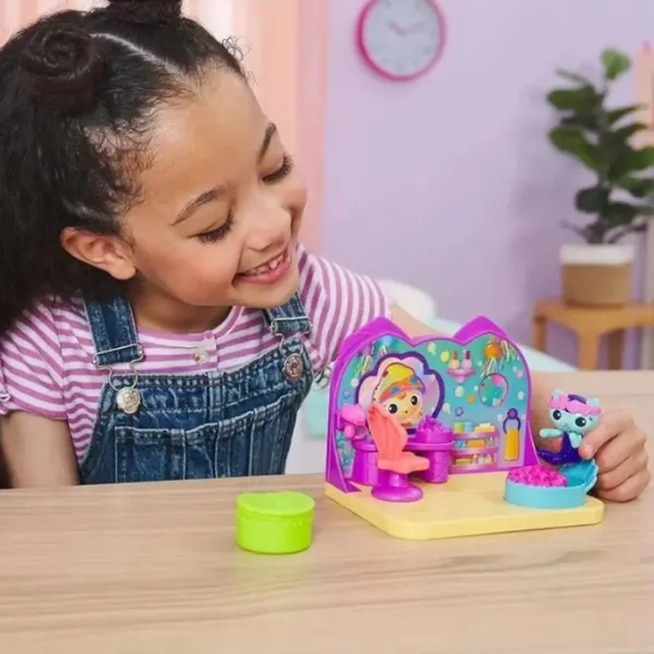 Setul "Camera de spa" + accesorii, seria Gabby's Dollhouse