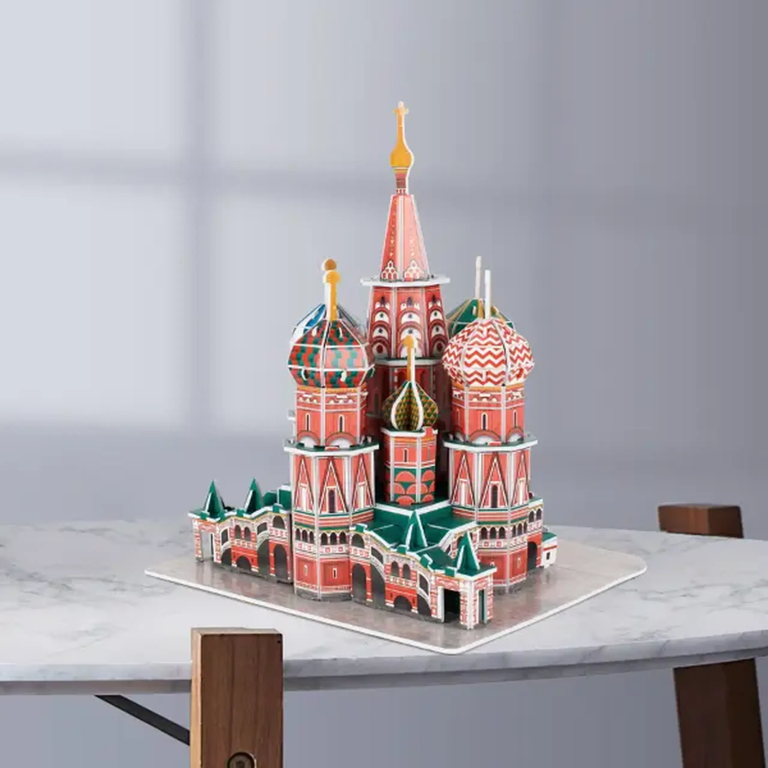 3D puzzle „Catedrala Sf. Vasile”, 92 elemente