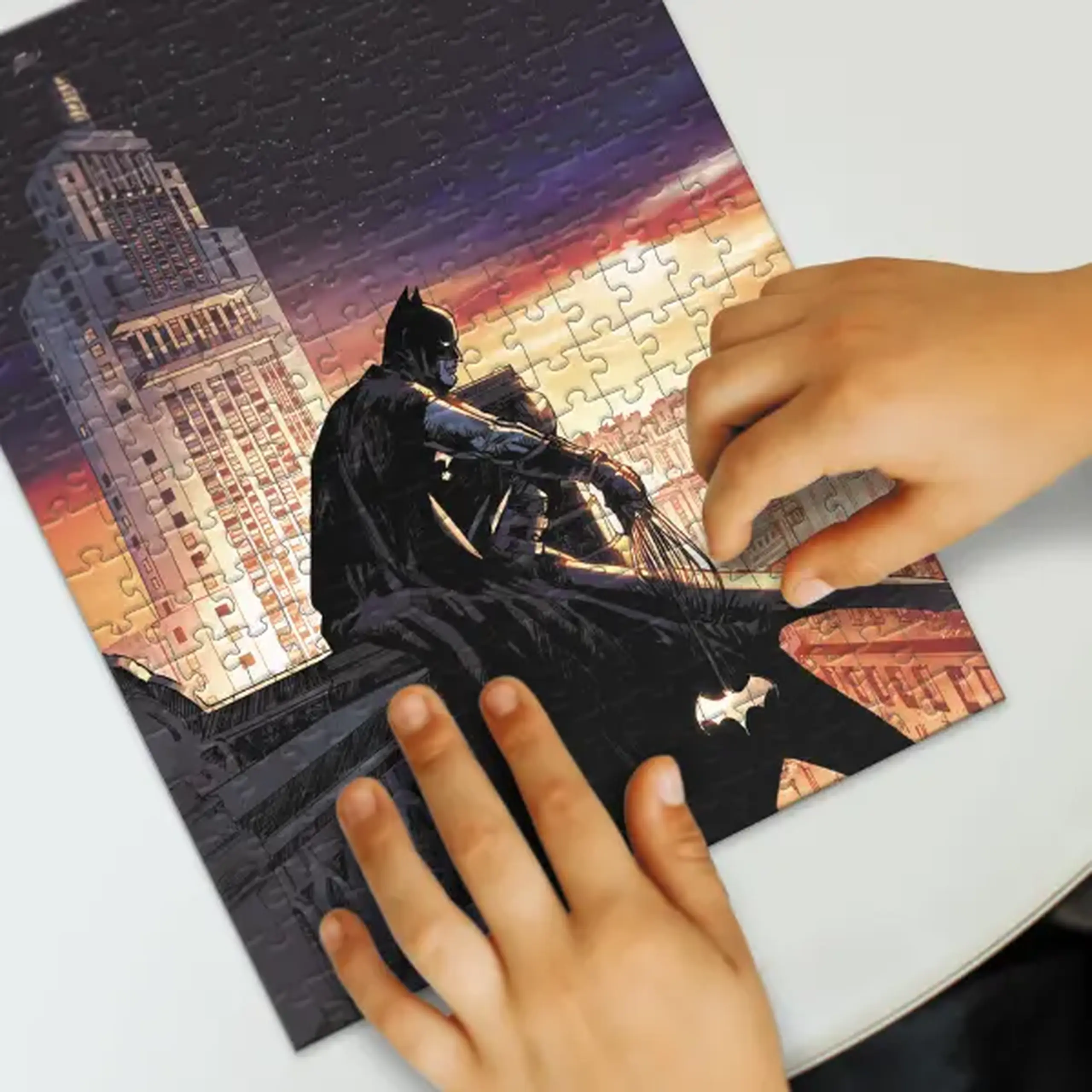 Puzzle "Batman pe acoperiș", seria Batman, 250 elem.