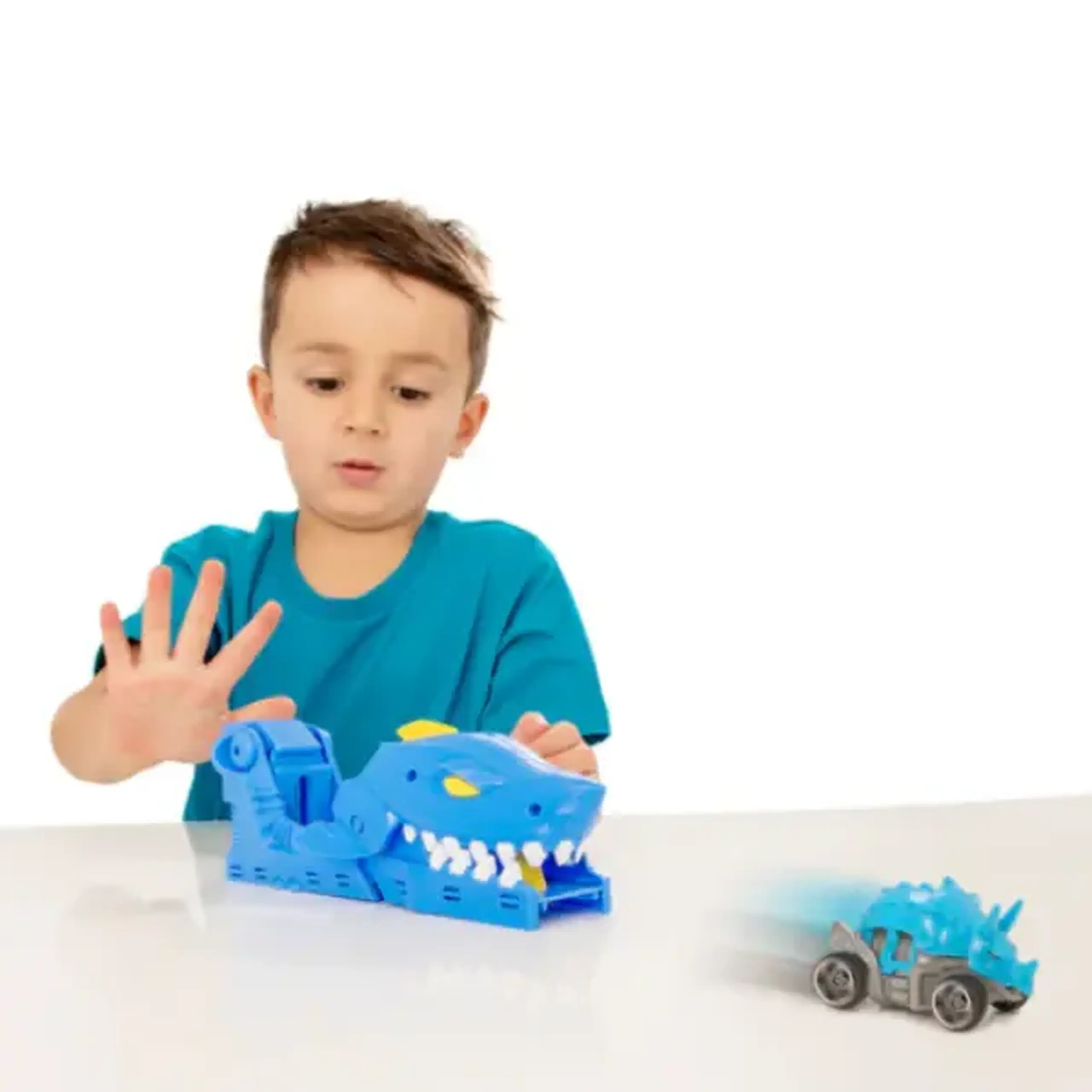 Transportor de mașini «Gura rechinului» Teamsterz