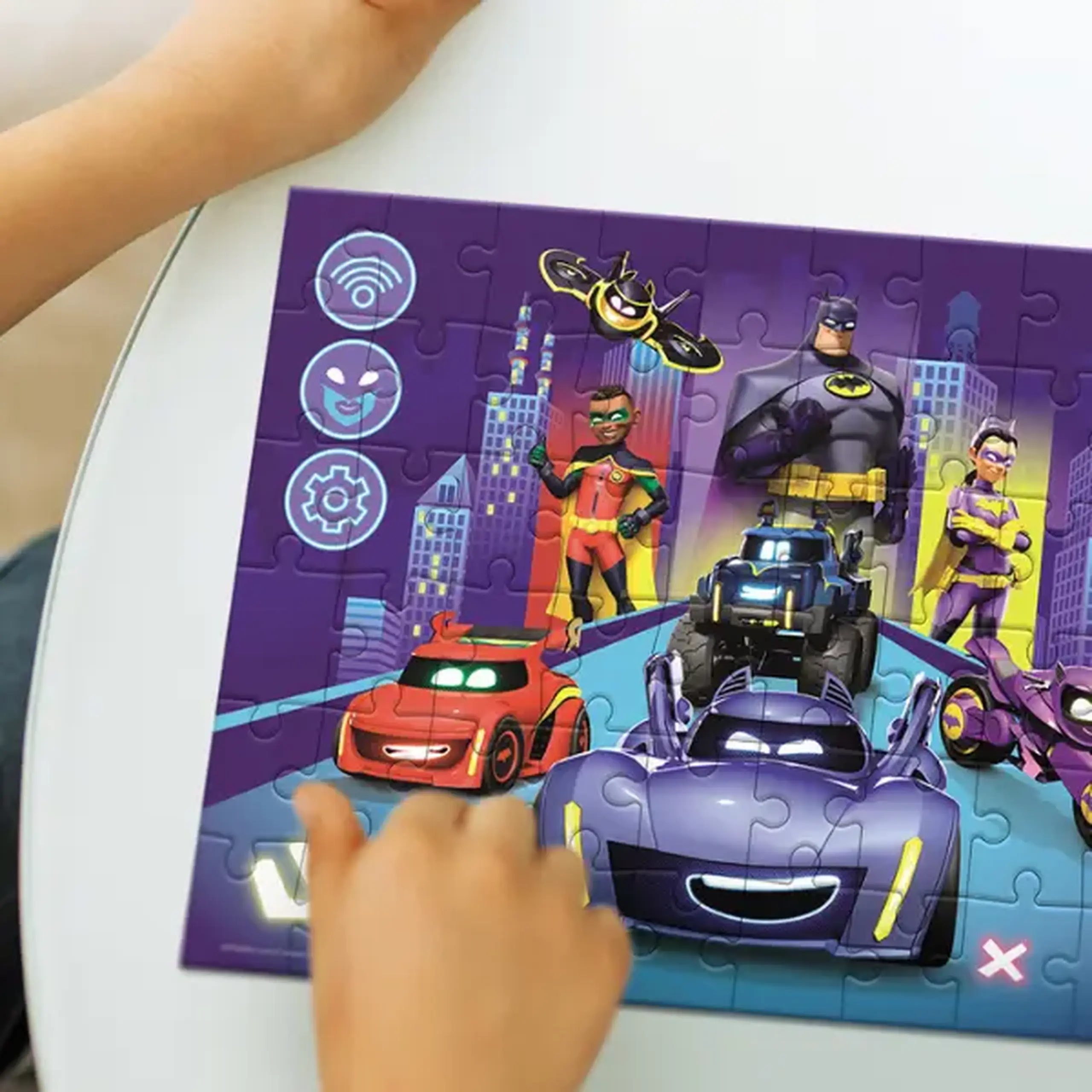 Puzzle "Batwheels: Originea Batwheels", 60 elem.