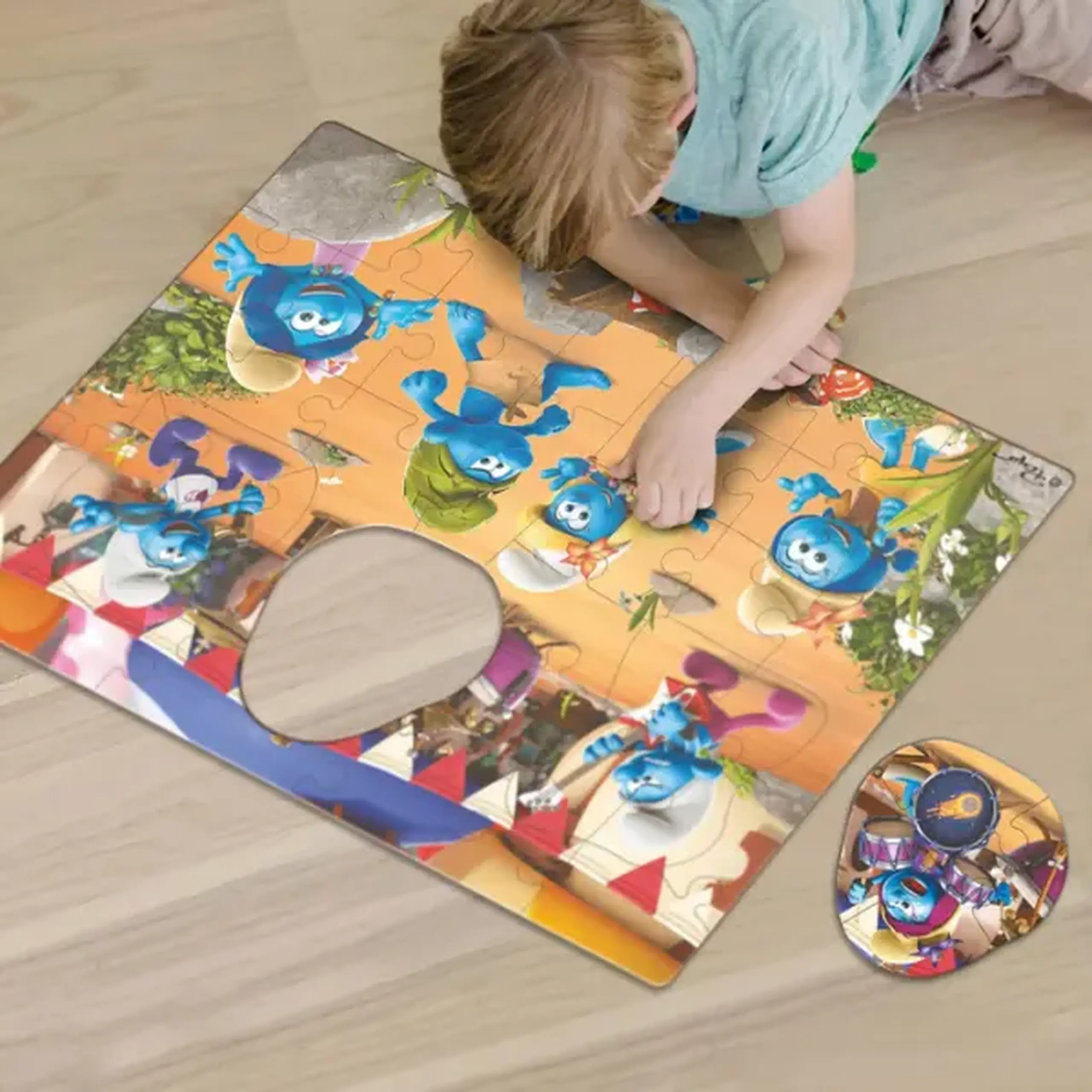 Puzzle mare de podea, The Smurfs - "Muzica cântă", 40 elem.