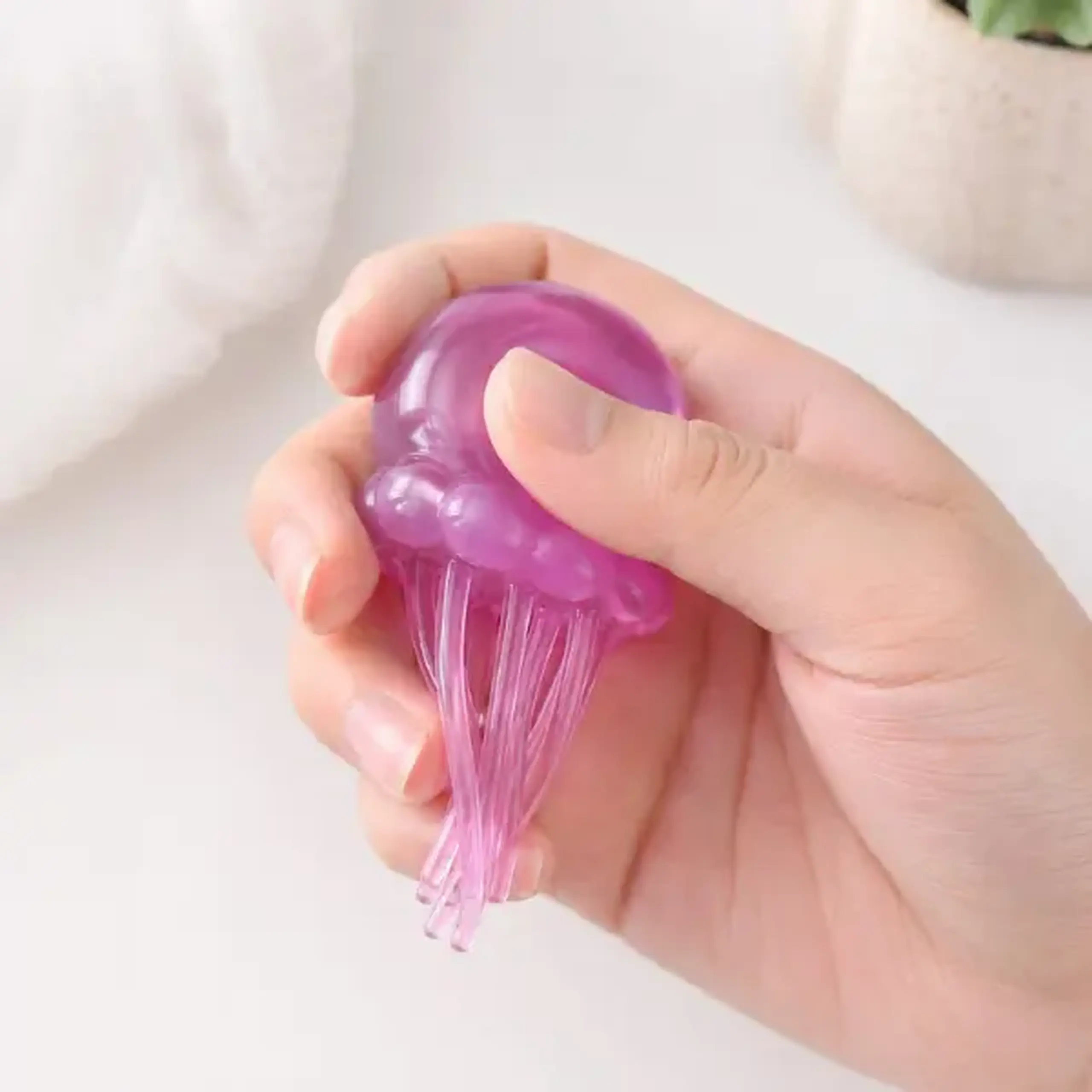 Jucărie antistres Squishy Flippy Meduză cu tentacule flexibile, violet, 100 g