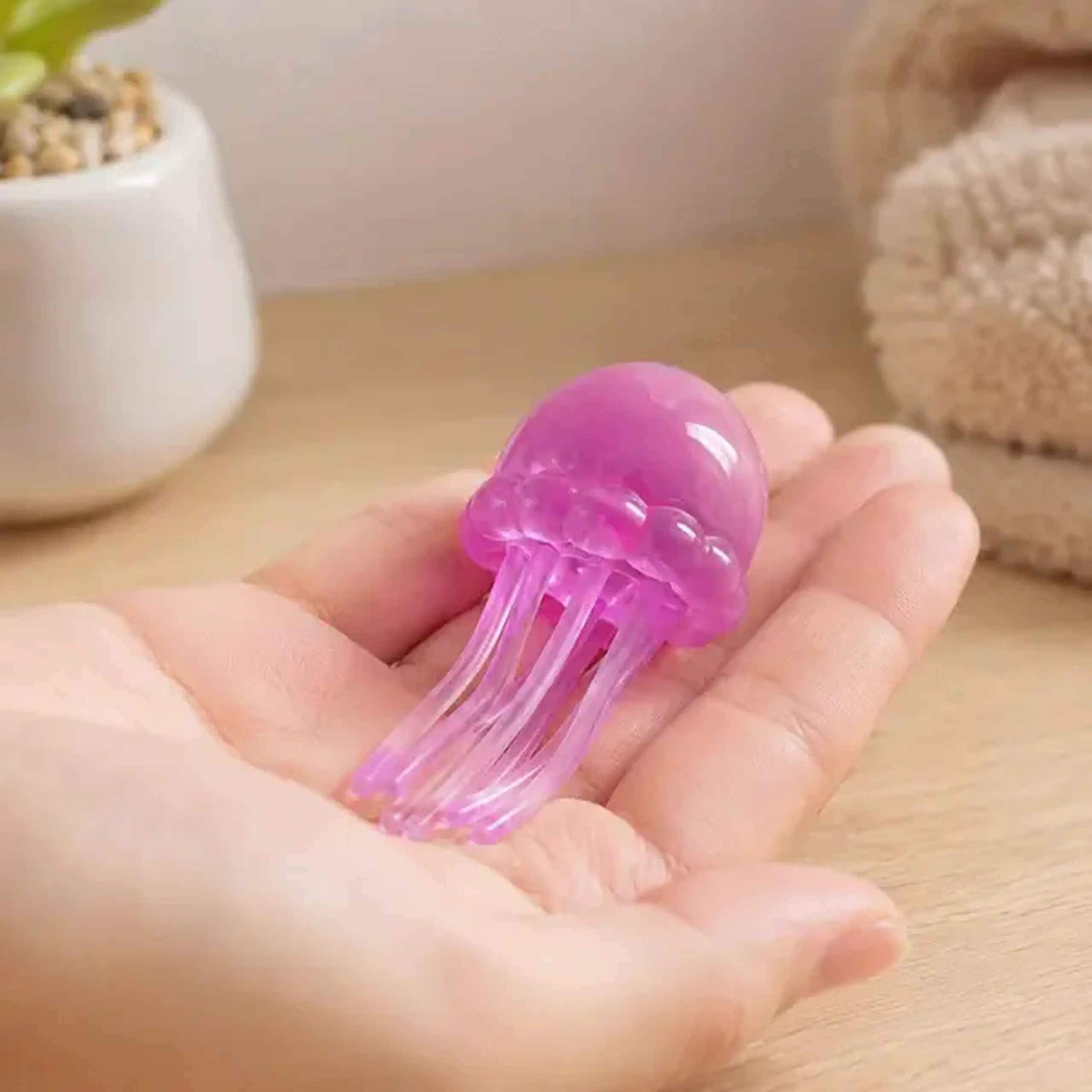 Jucărie antistres Squishy Flippy Meduză cu tentacule flexibile, violet, 100 g