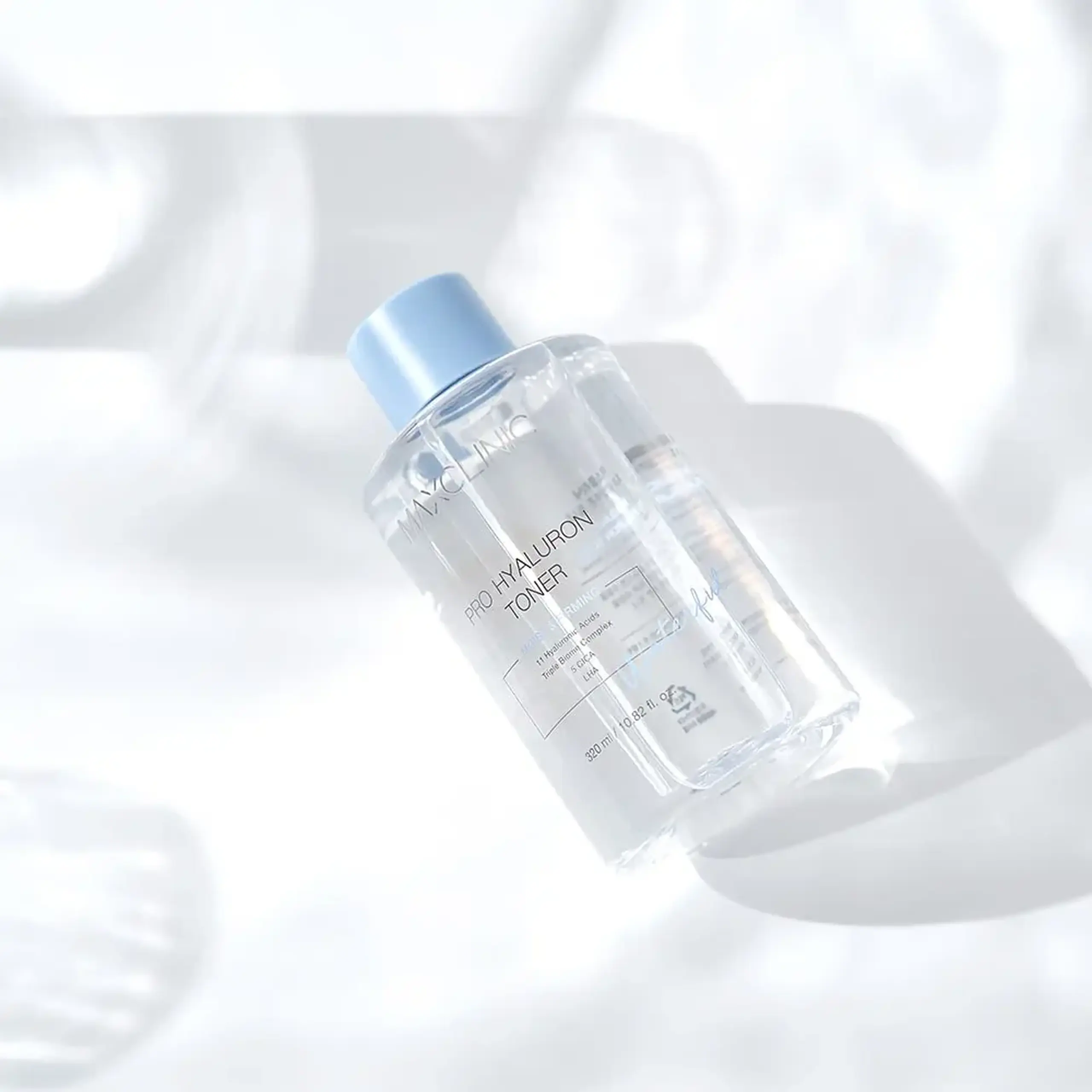 Toner hidratant cu 11 tipuri de acid hialuronic şi Triple Biome Maxclinic Pro Hyaluron Toner 320ml