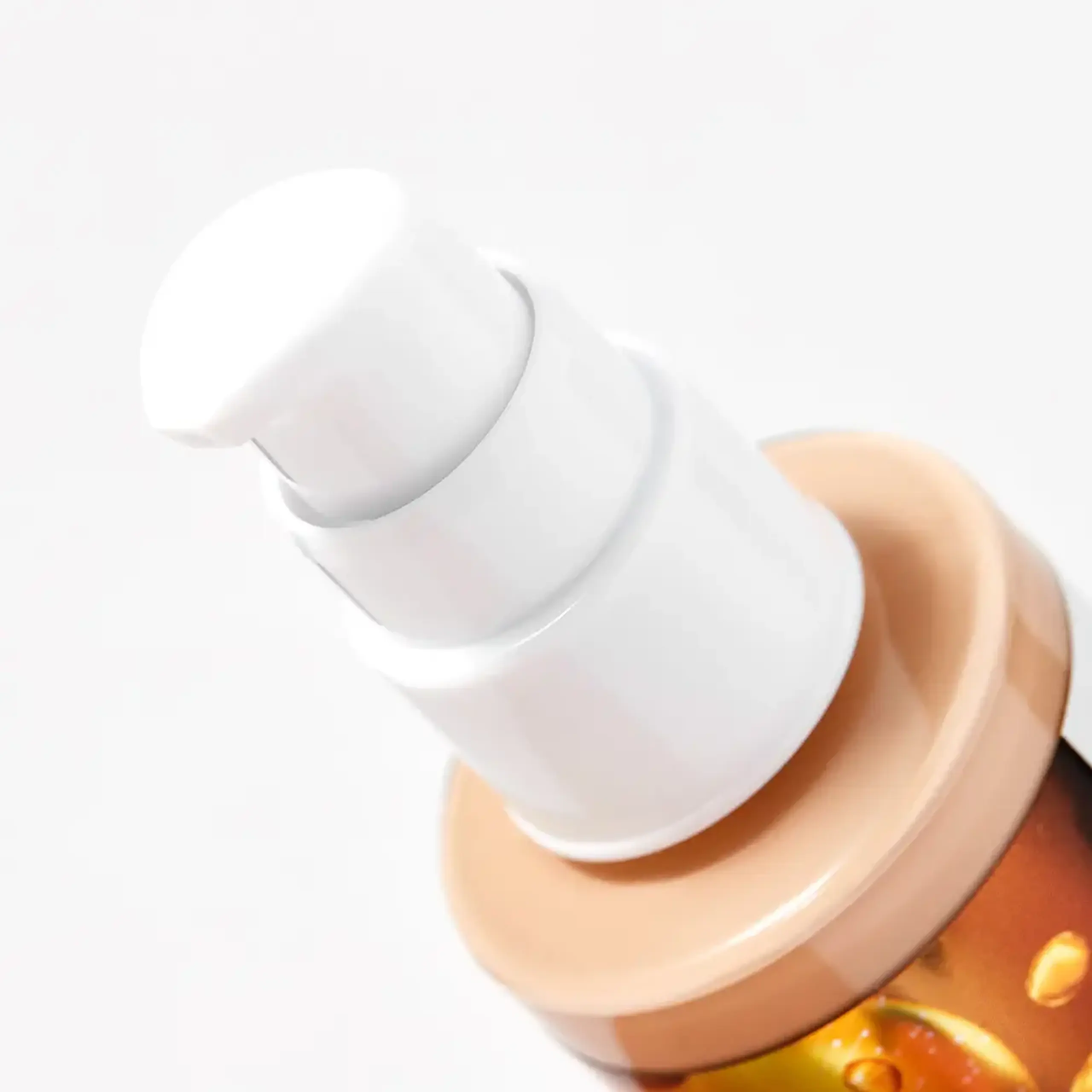 Fond de ten cu particule de aur Enough Rich Gold Double Wear Radiance Foundation Spf50+ Pa+++ №21 100 g