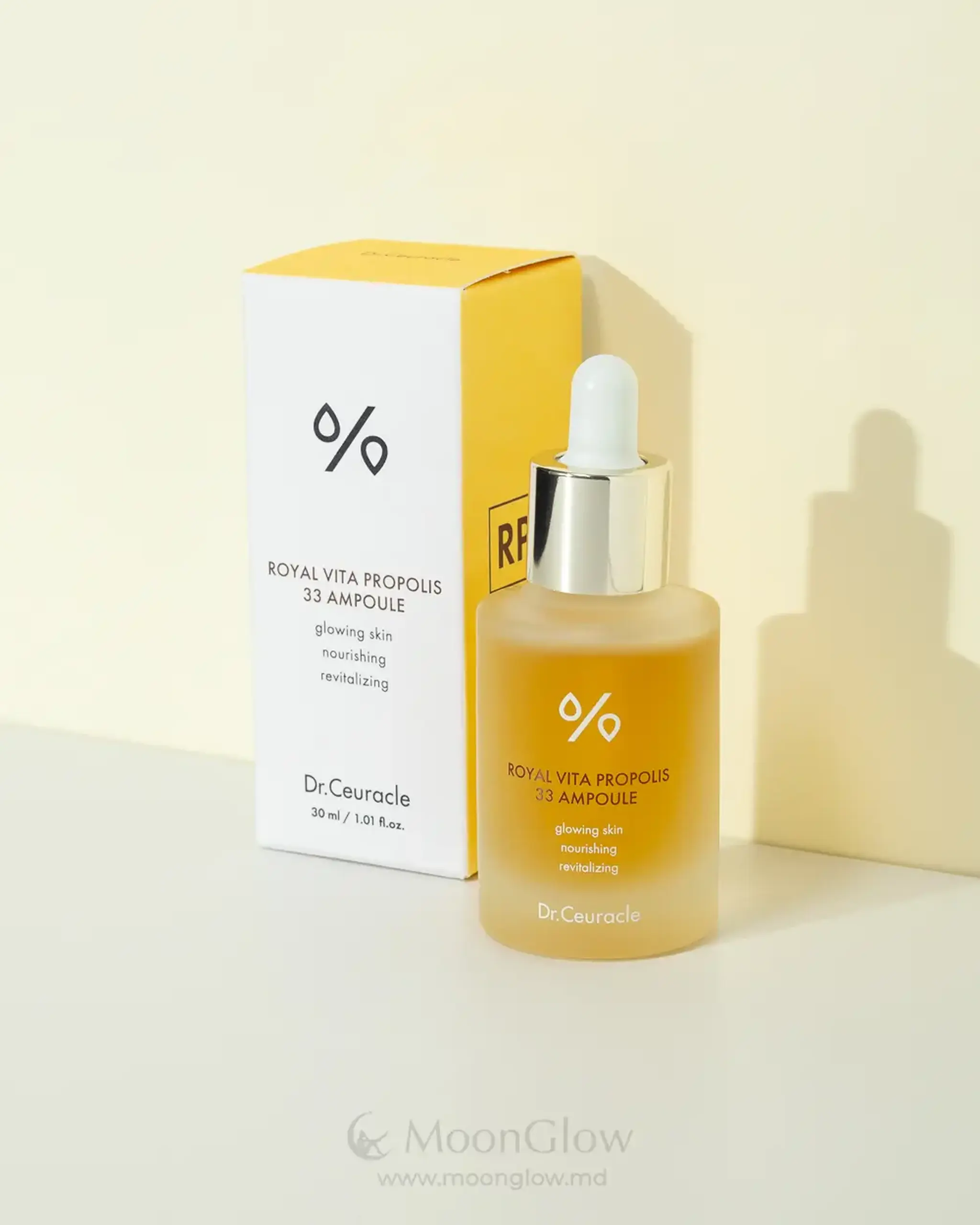 Fiolă de propolis pentru îmbunătățirea tonusului pielii Dr. Ceuracle Royal Vita PROPOLIS 33 Ampoule 30 ml