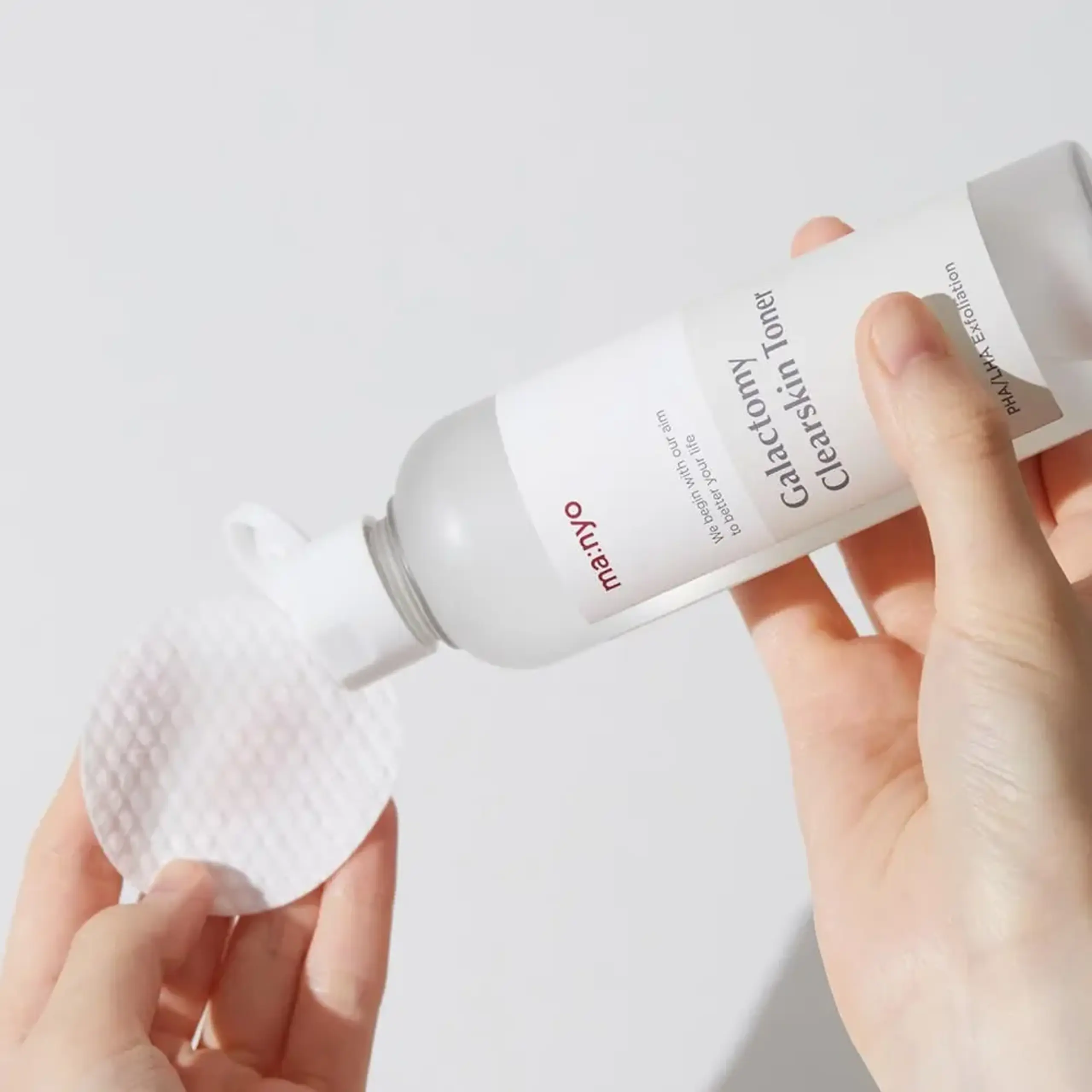 Toner exfoliant cu LHA și PHA Manyo Galactomy Clearskin Toner 210 ml