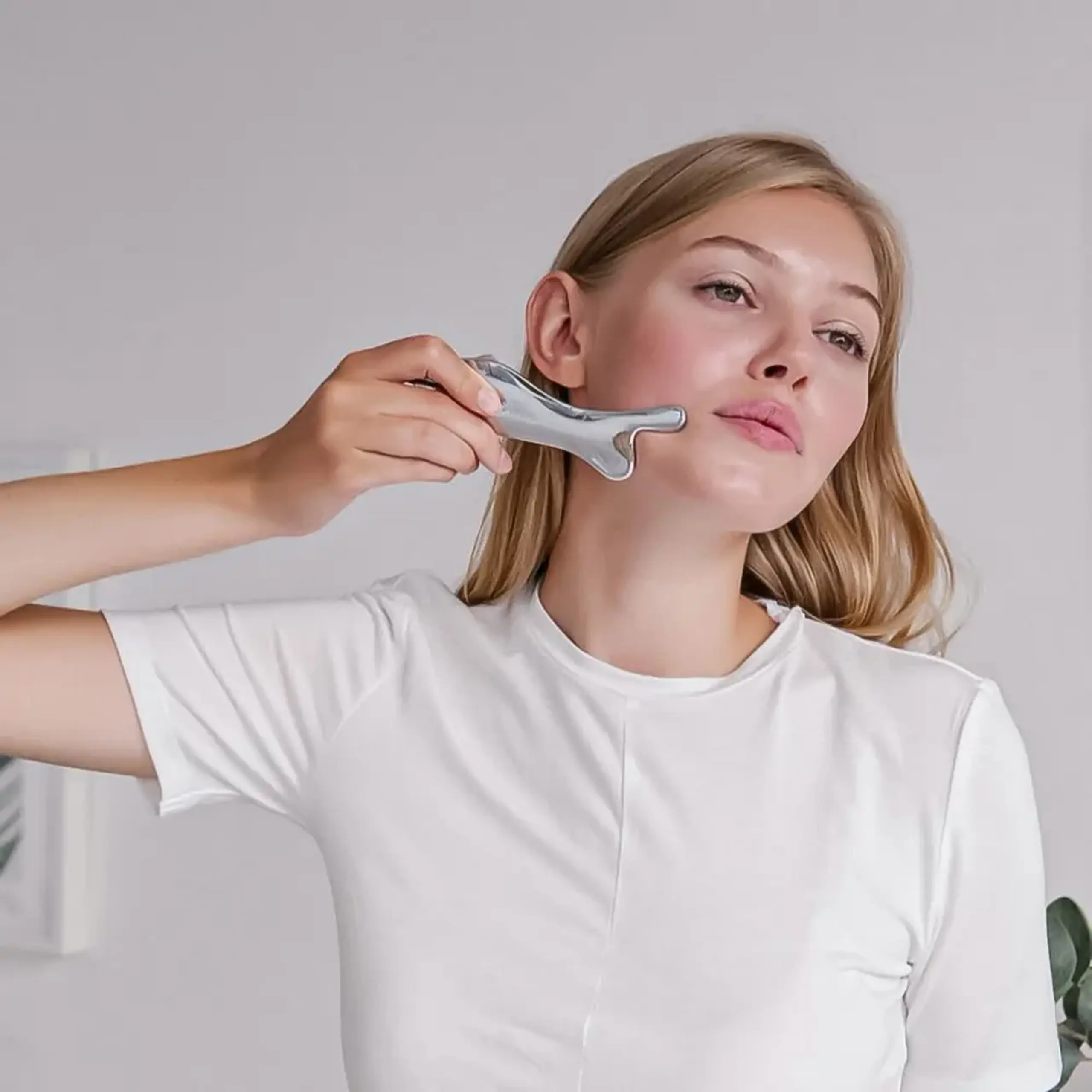Instrument pentru masajul feței WellDerma Face Lift Pad