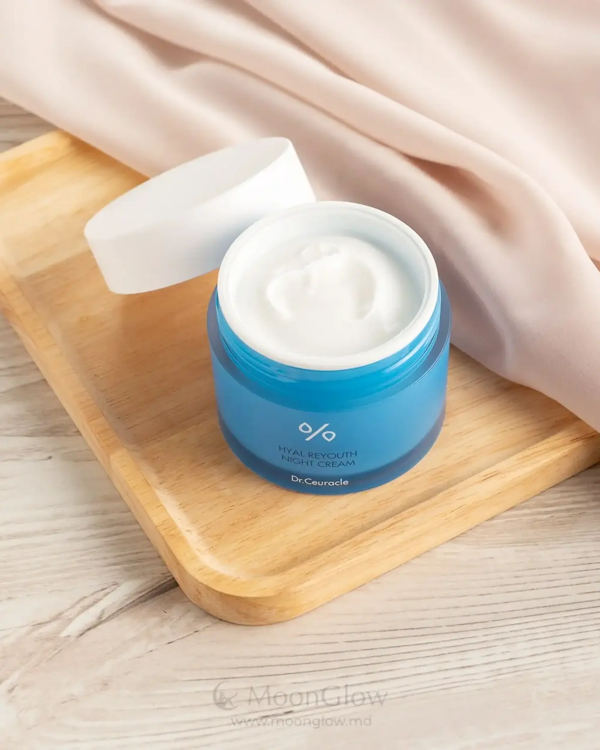 Cremă nutritivă cu acid hialuronic Dr.Ceuracle Hyal Reyouth Night Cream 60g