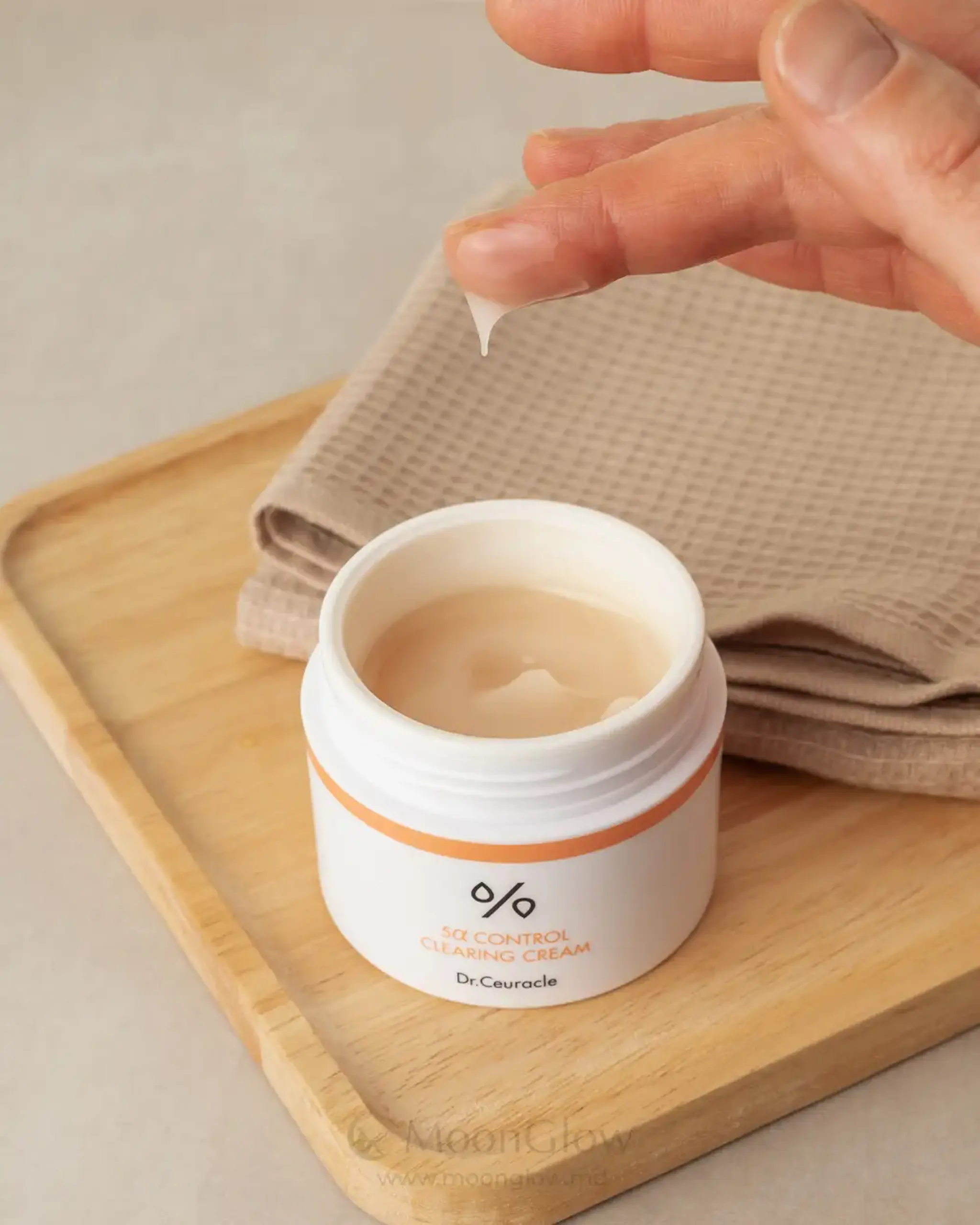 Cremă-gel pentru reglarea producției de sebum Dr.Ceuracle 5α Control Clearing Cream 50ml