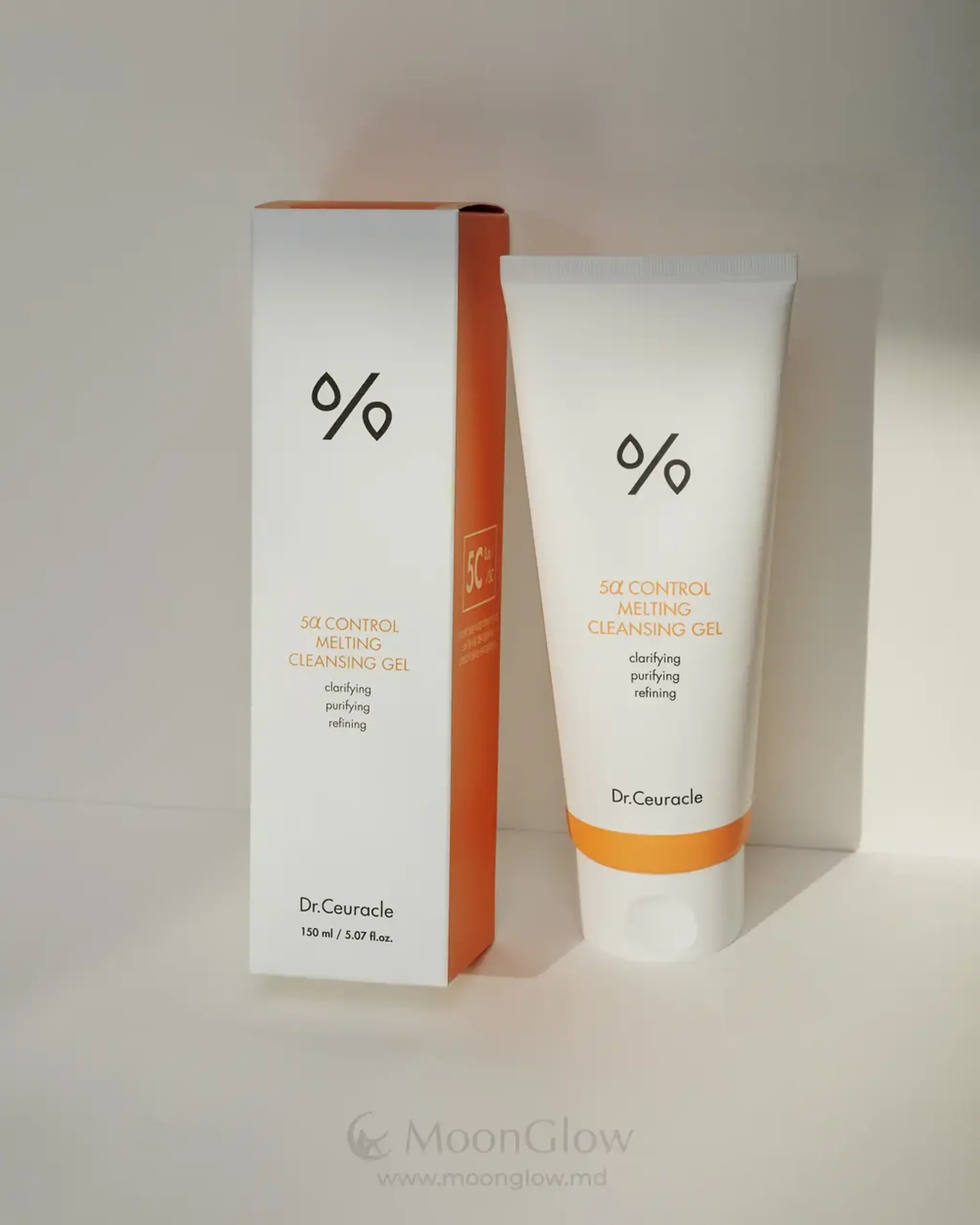 Gel de curățare 2 în 1 – ulei hidrofil și spumă de curățare Dr.Ceuracle 5α Control Melting Cleansing Gel 150ml