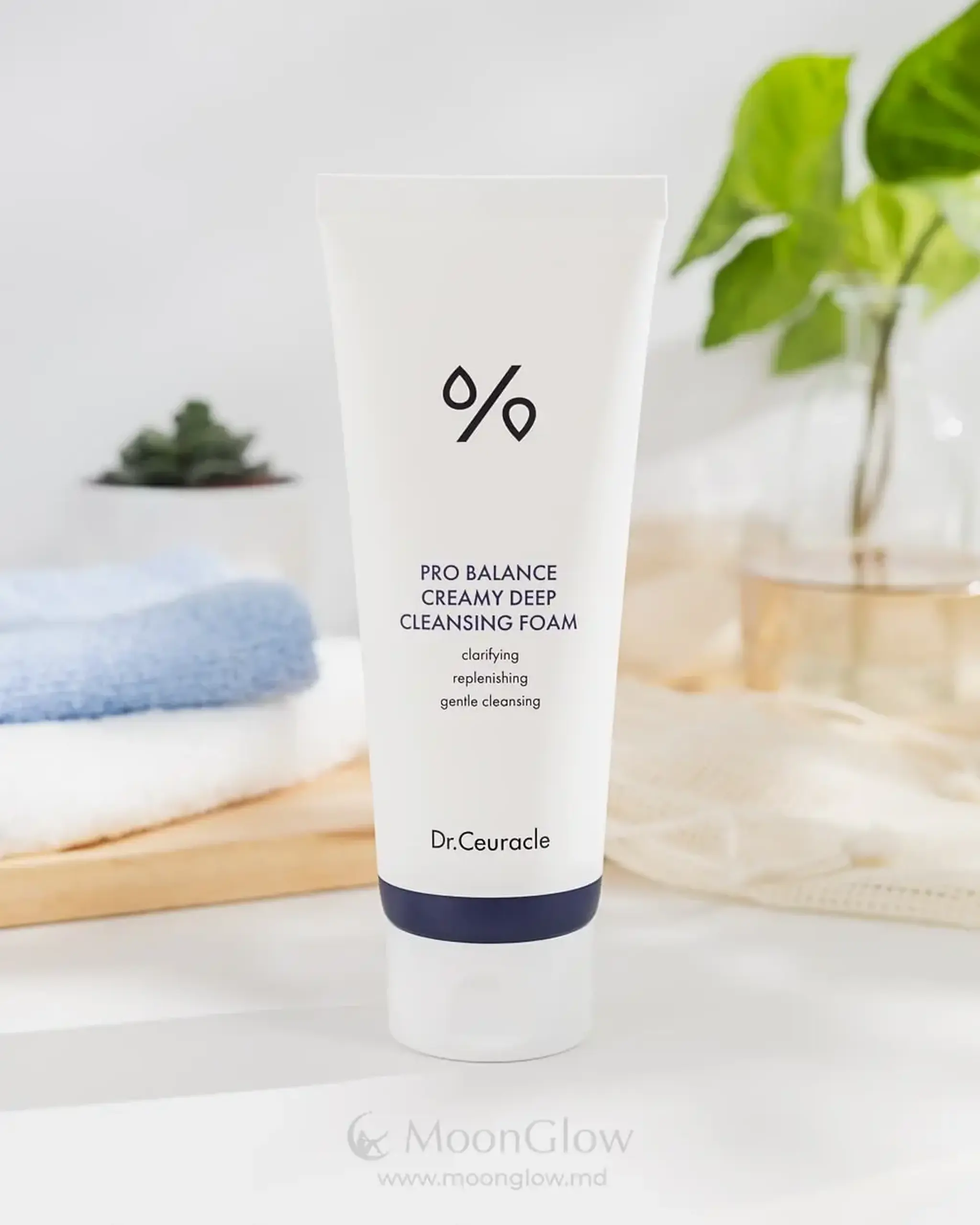 Spumă cu complex de 5 probiotice și enzime de bacterii Dr. Ceuracle Pro Balance Creamy Deep Cleansing Foam 150 ml