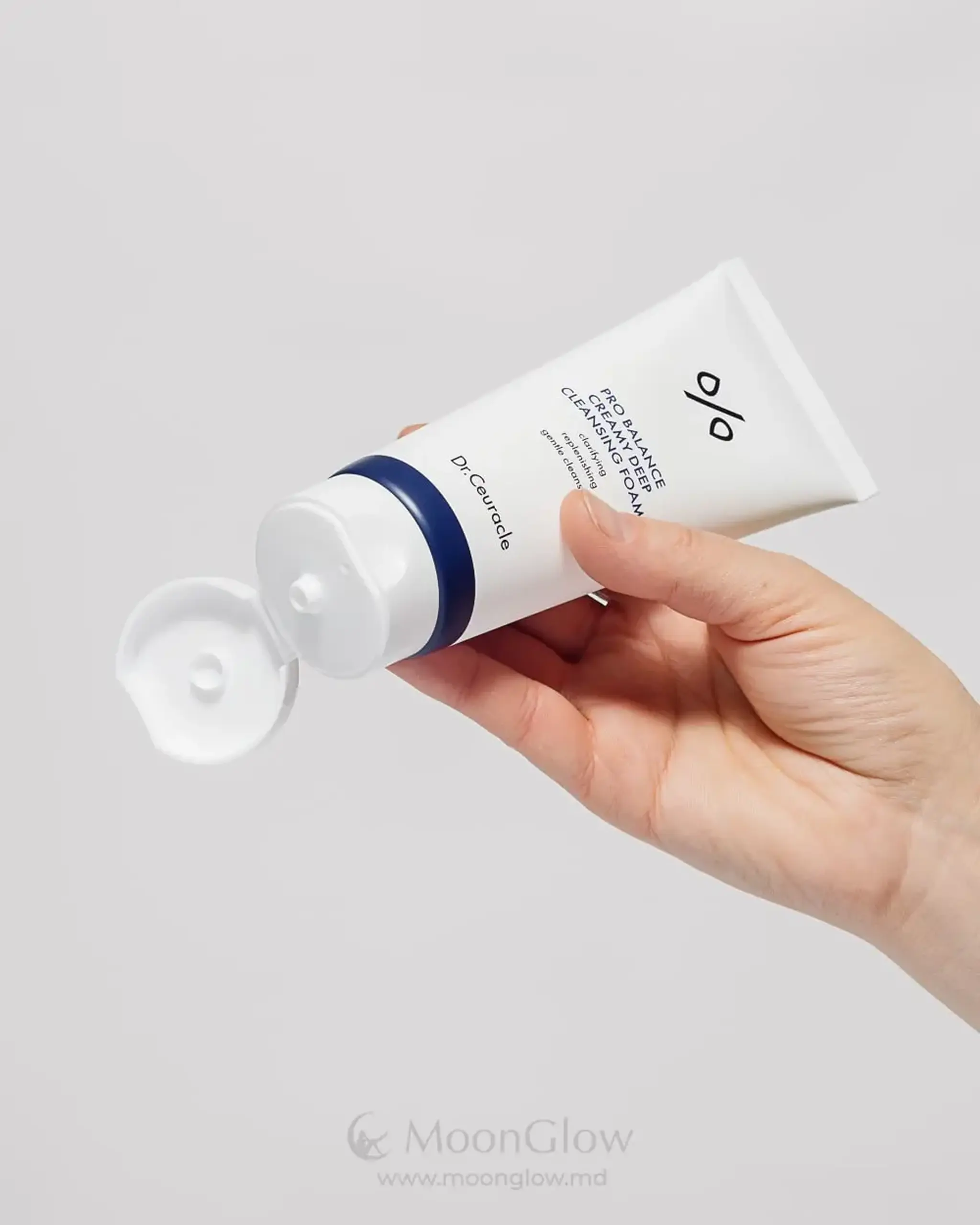 Spumă cu complex de 5 probiotice și enzime de bacterii Dr. Ceuracle Pro Balance Creamy Deep Cleansing Foam 150 ml
