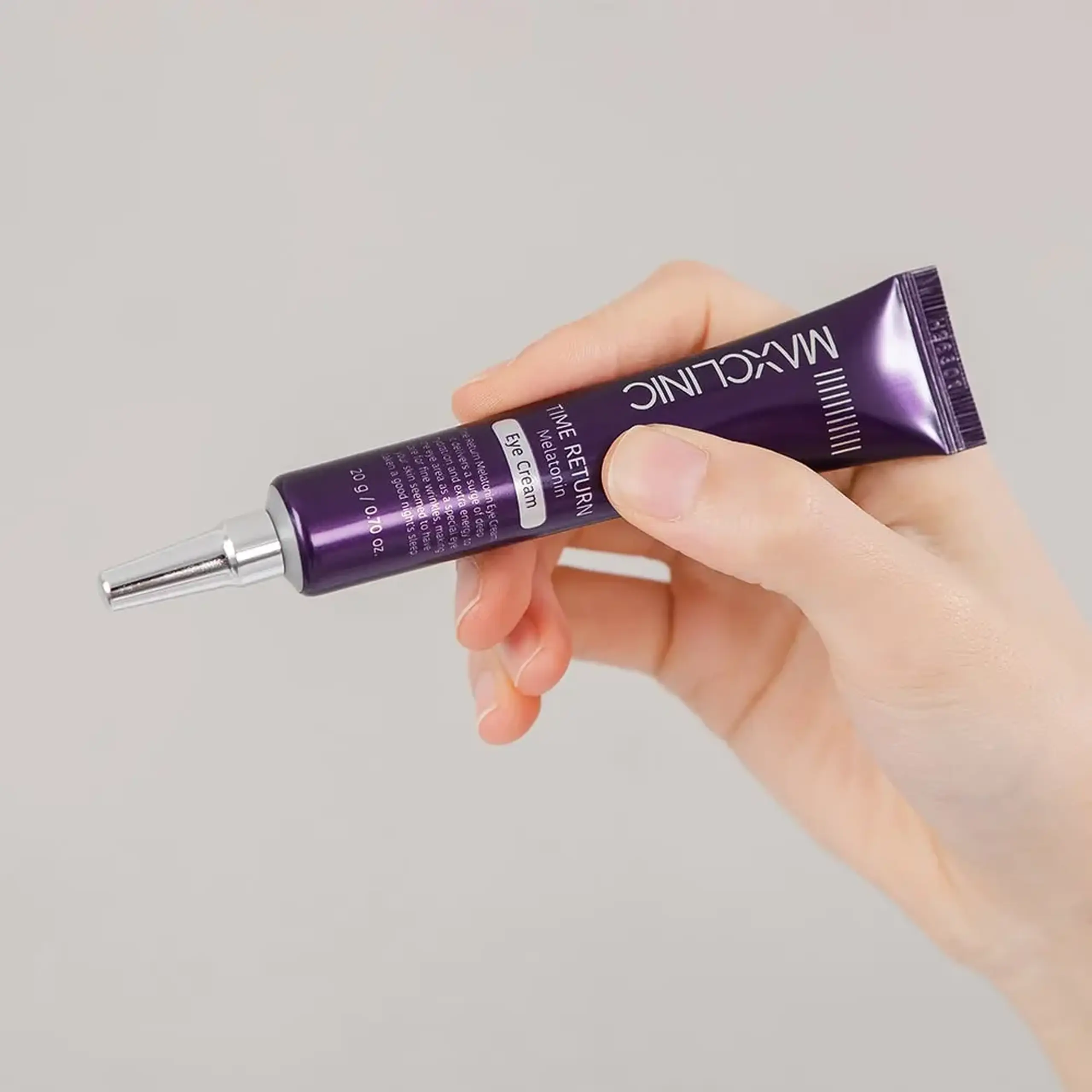 Cremă pentru ochi cu efect pronunţat de lifting MaxClinic Time Return Melatonin EYE Cream 20ml