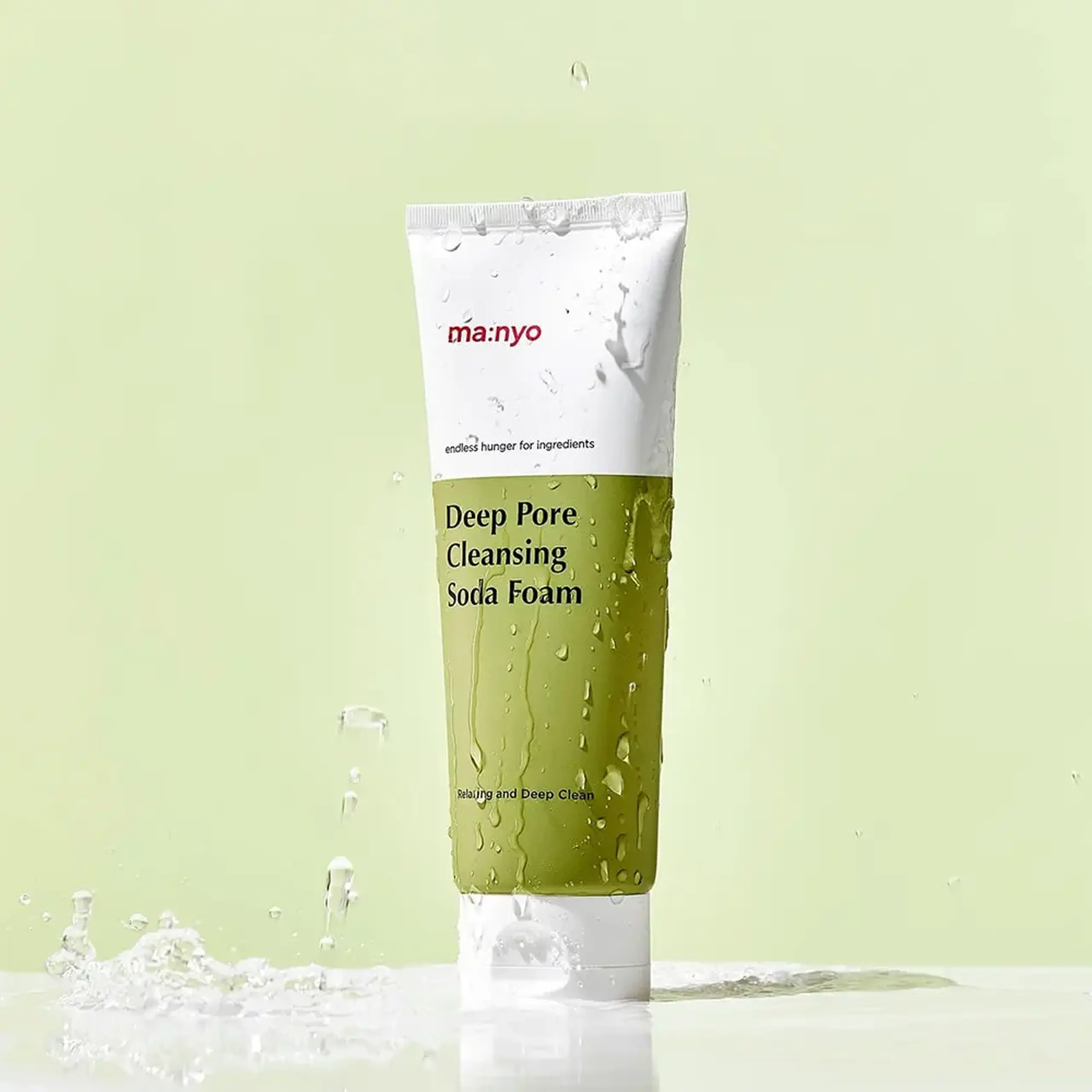 Spumă pentru faţă pentru tenul problematic Manyo Factory Deep Pore Cleansing Soda Foam 150 ml
