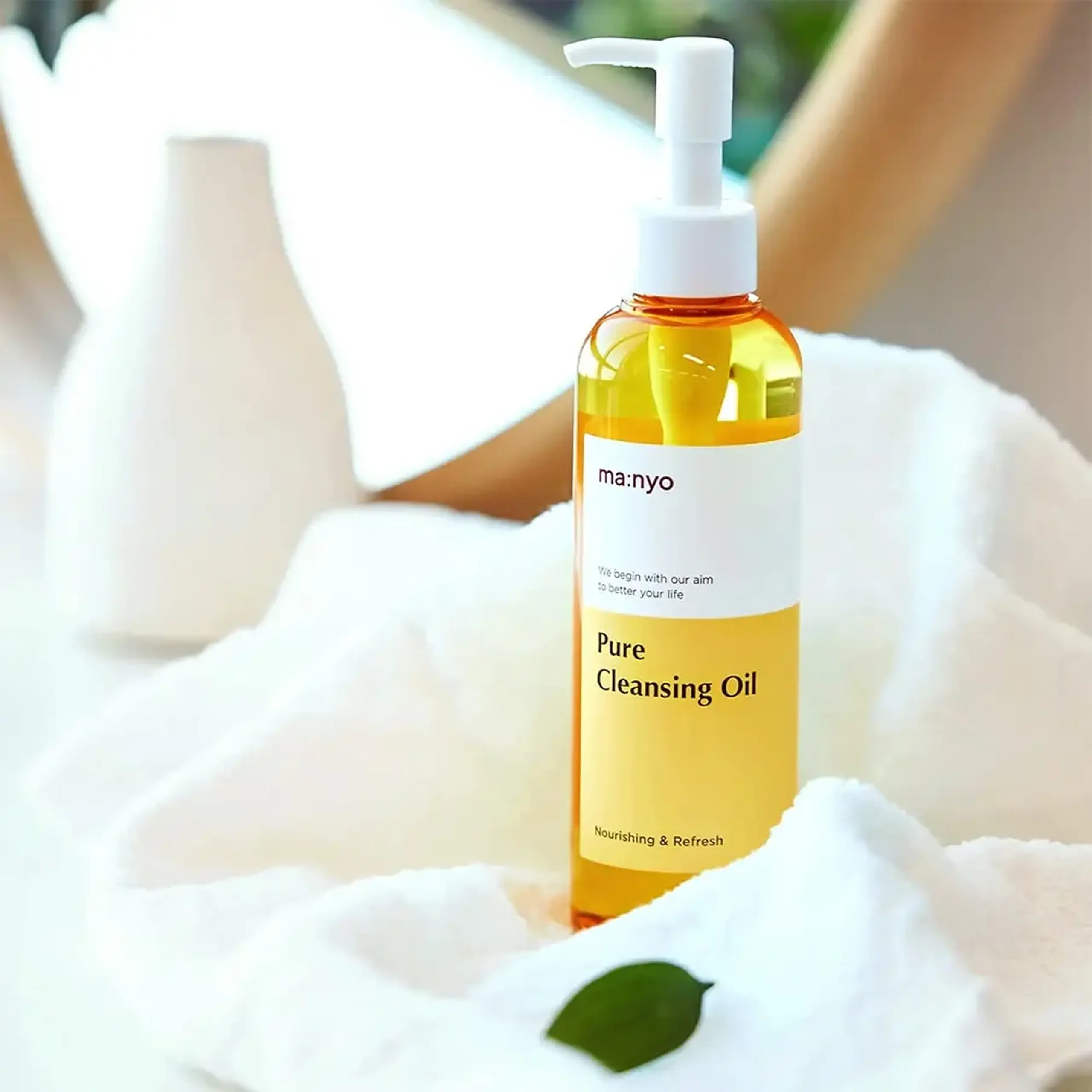Ulei hidrofil cu complex de antioxidanţi Manyo Factory Pure Cleansing Oil 200 ml