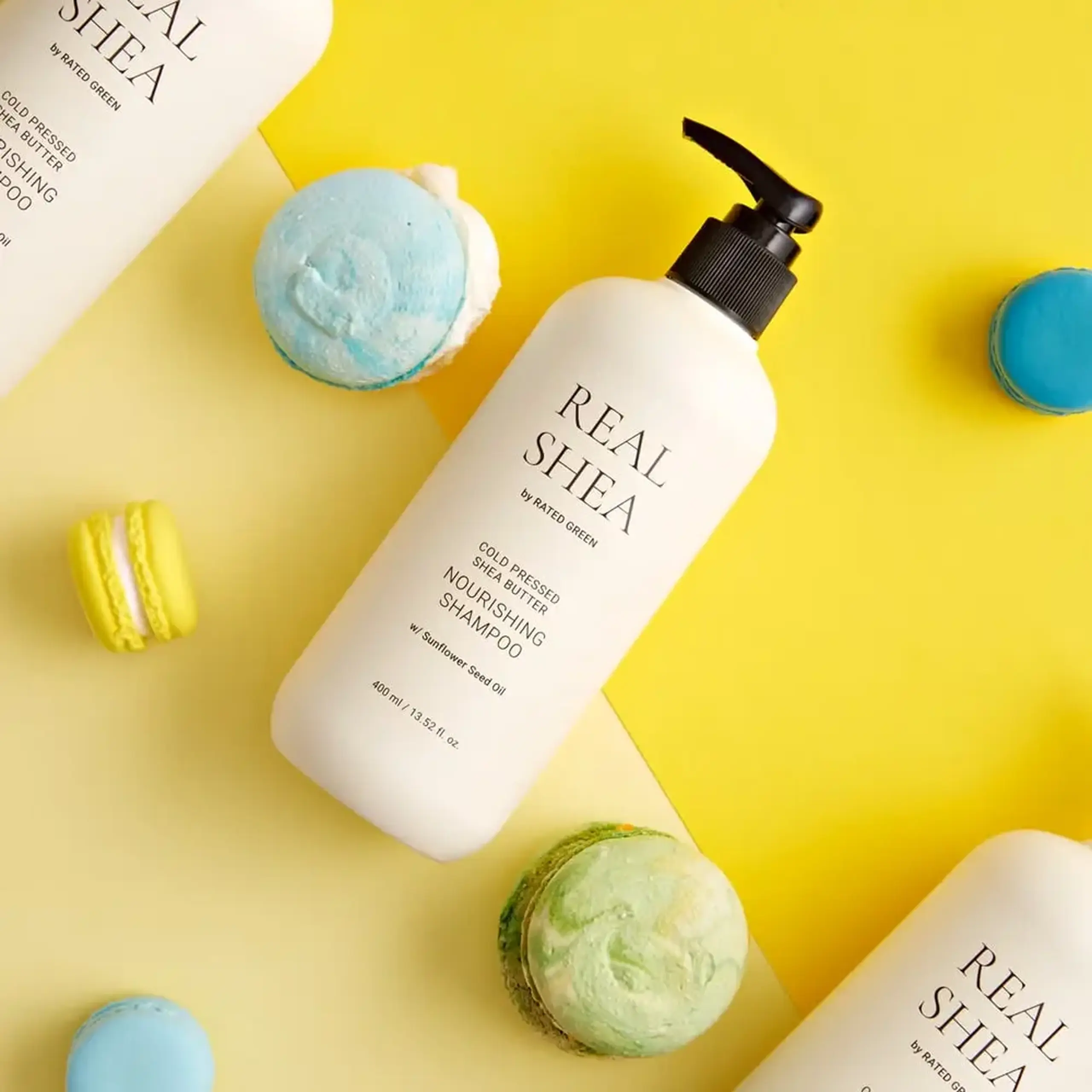 Șampon hidratant cu Unt de Shea Rated Green Cold Pressed Shea Butter Nourishing Shampoo 400ml