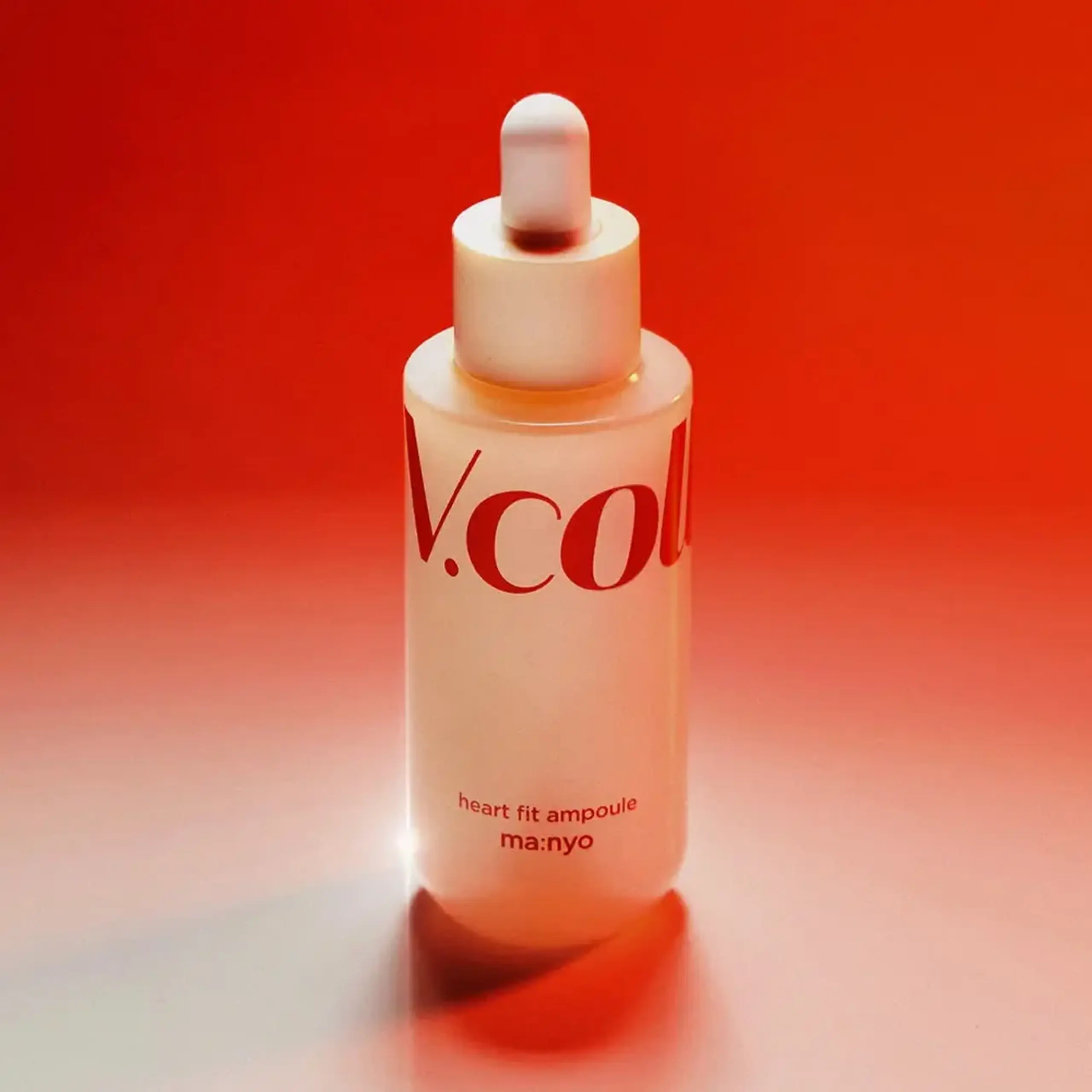 Ampoulă anti-age pe baza de colagen vegetal de 53,9% Manyo VCollagen Heart Fit Ampoule 50ml
