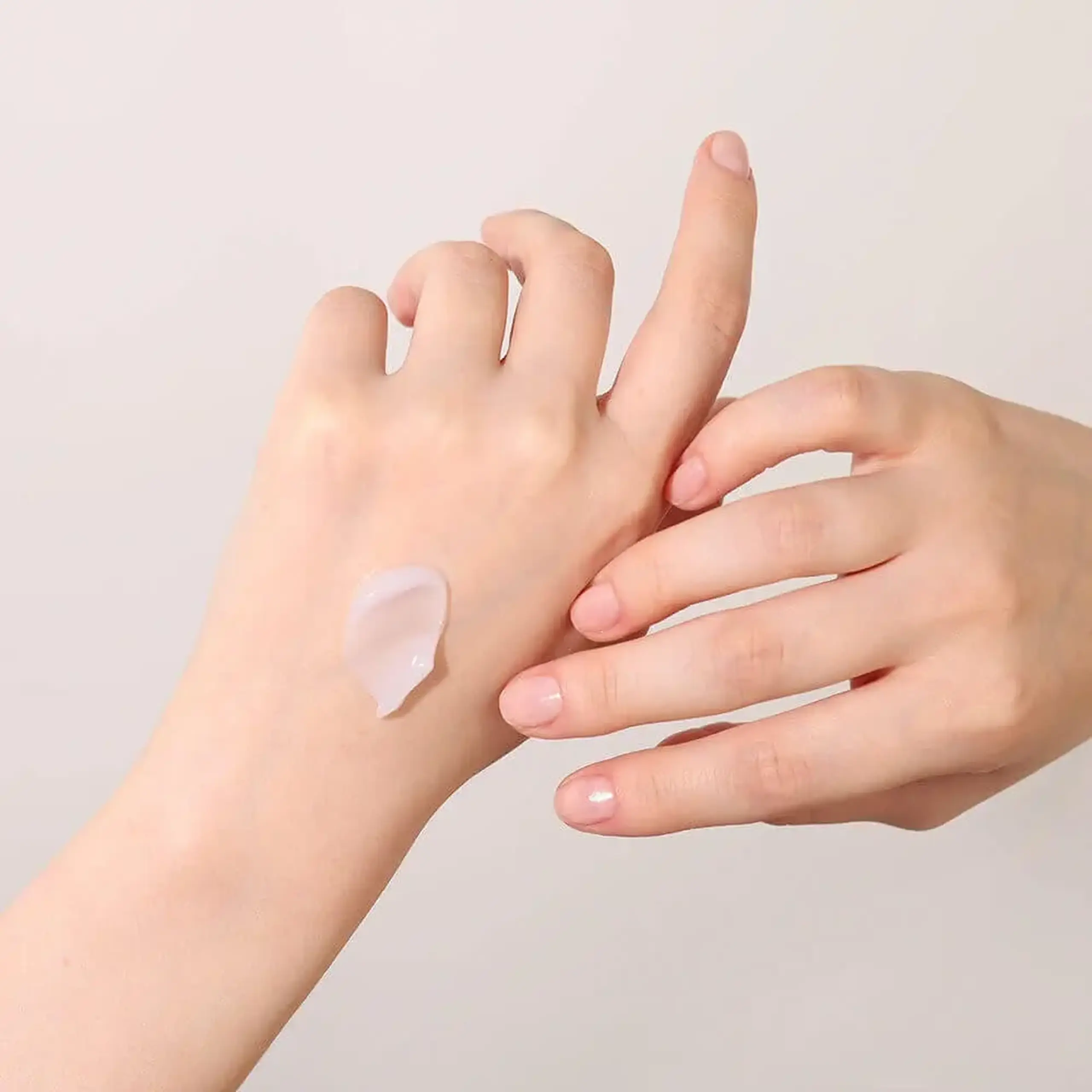 Crema hidratantă cu acid hialuronic Trimay E.Plant Luronic Hydrating Cream 50ml