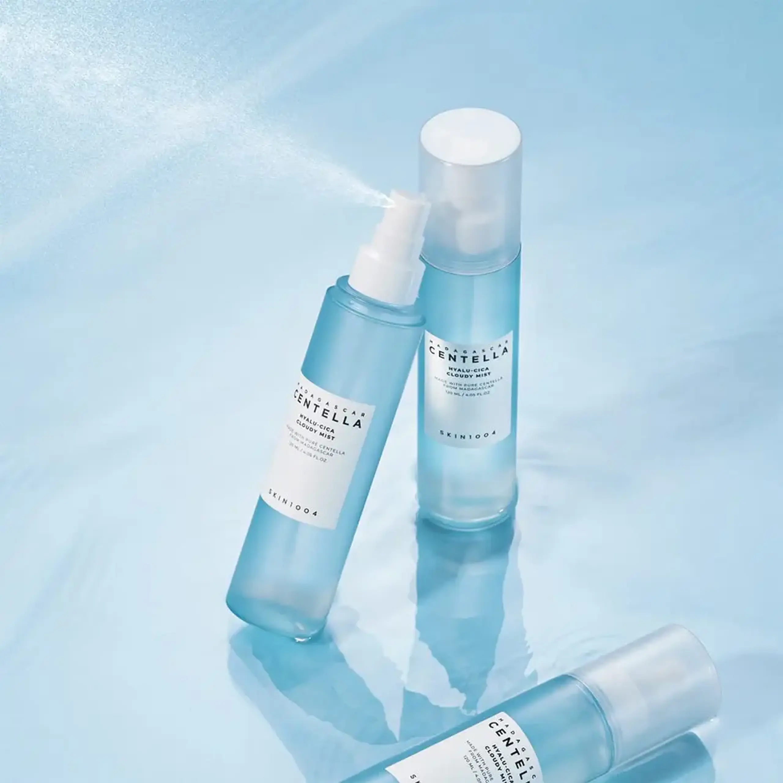 Spary hidratant cu acid hialuronic SKIN1004 Madagascar Centella Hyalu-Cica Cloudy Mist 120 ml