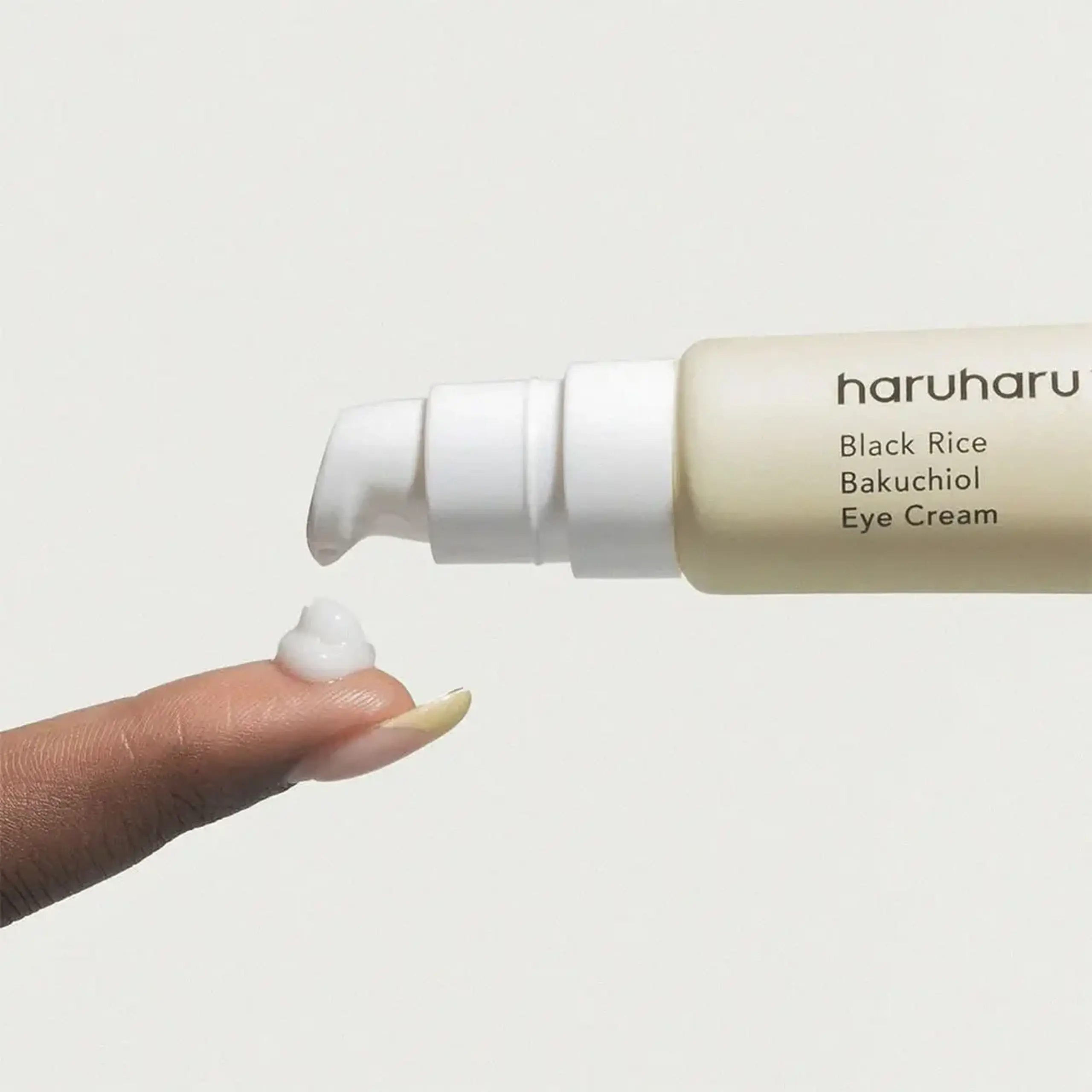 Cremă de ochi cu bacuchiol şi orez negru fermentat Haruharu Wonder Black Rice Bakuchiol Eye Cream 20ml
