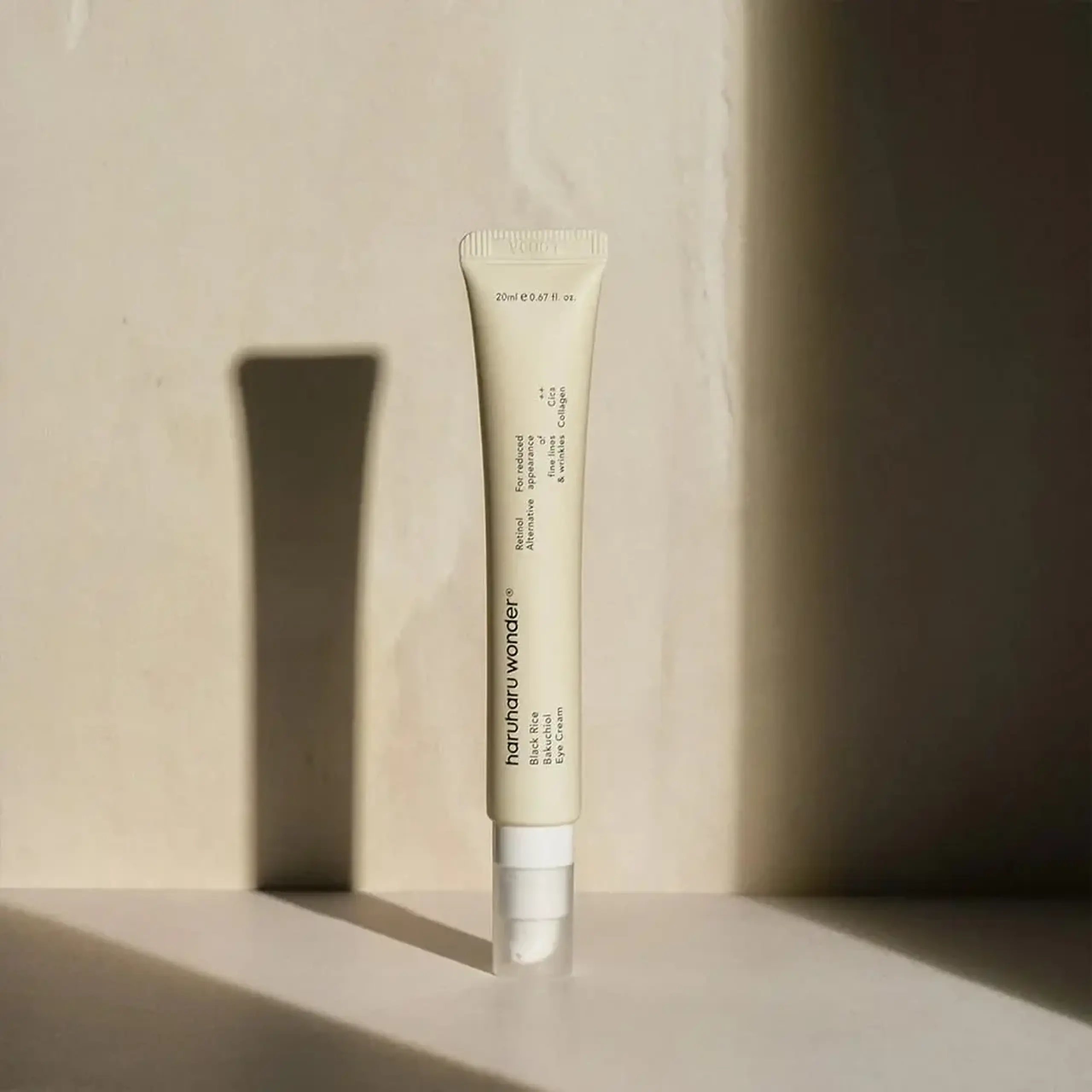 Cremă de ochi cu bacuchiol şi orez negru fermentat Haruharu Wonder Black Rice Bakuchiol Eye Cream 20ml