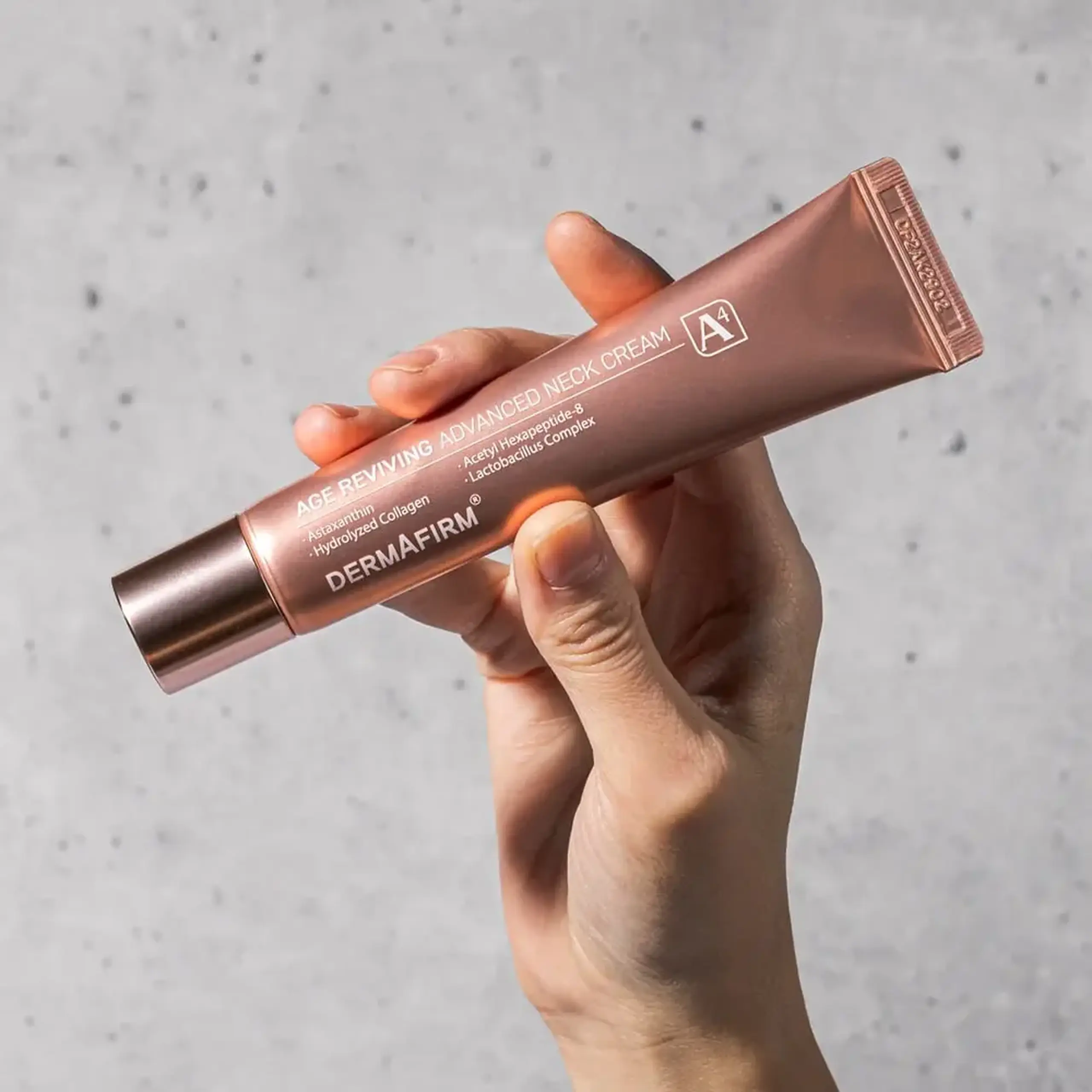 Cremă lifting pentru gât Dermafirm Advanced Neck Cream 40ml