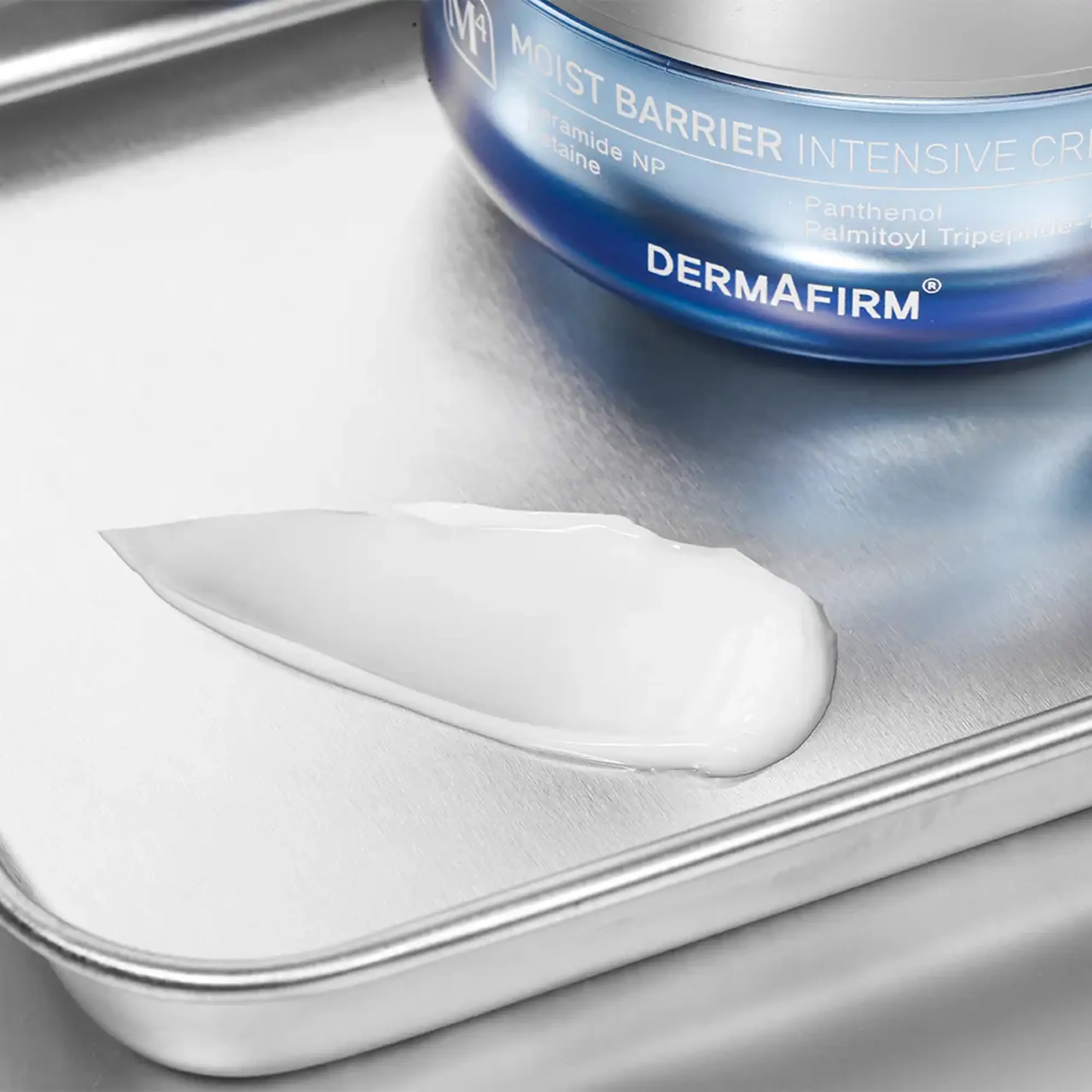 Cremă hidratantă Dermafirm Moist Barrier Intensive Cream M4 50ml