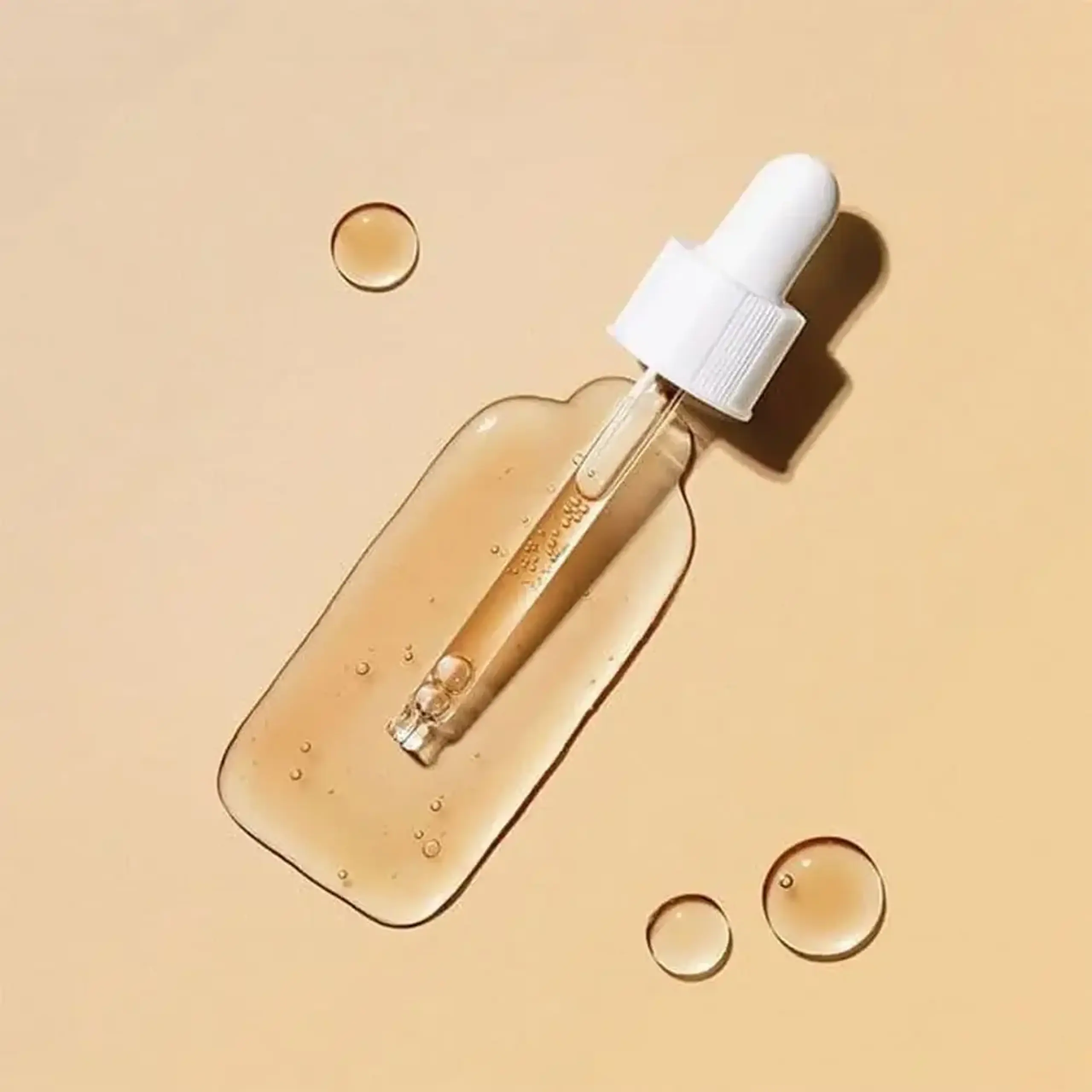 Esență anti-age cu bifidobacterii Manyo Bifida Biome Complex Ampoule 30ml