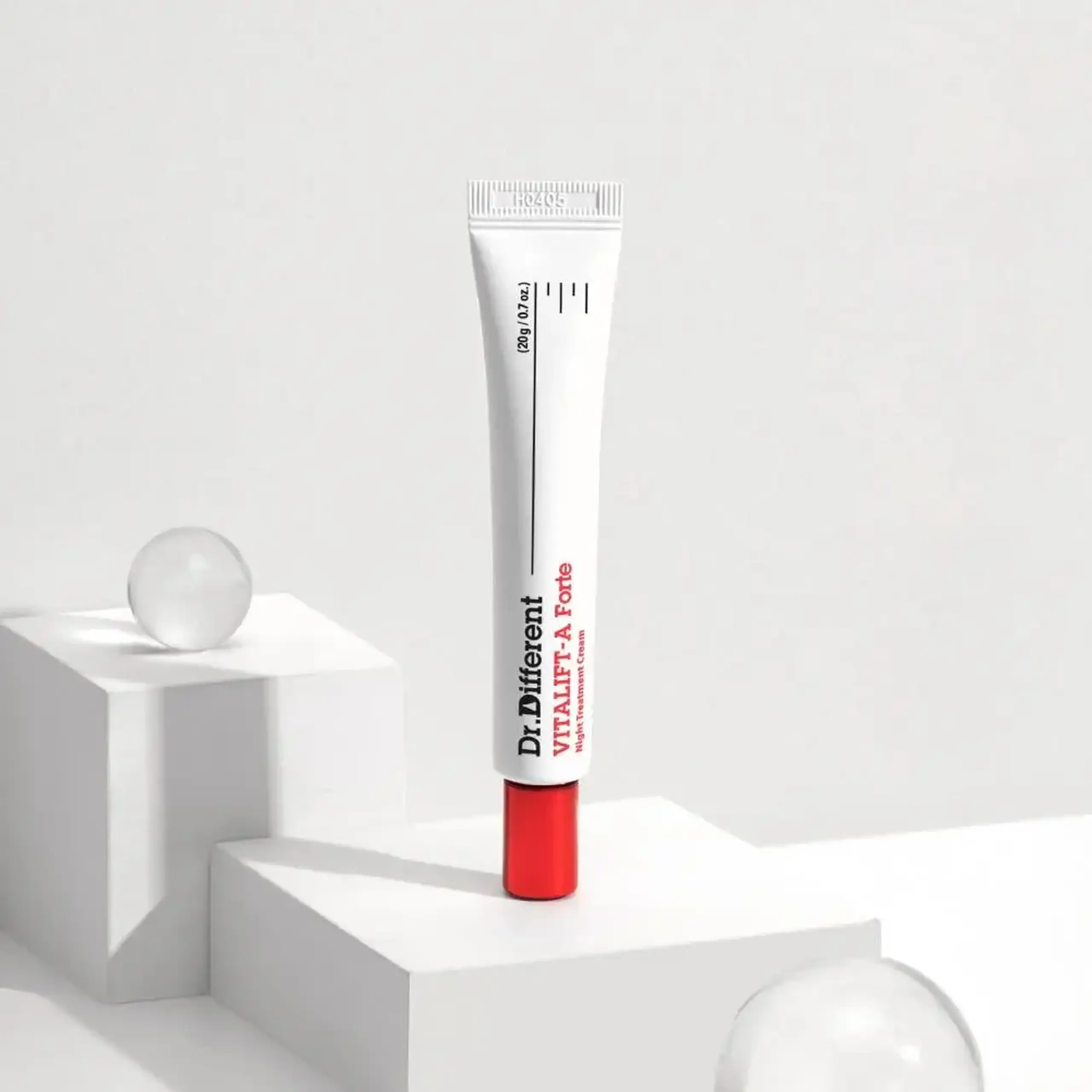 Cremă cu 0,1% retinal Dr.Different VITALIFT-A Forte 20ml