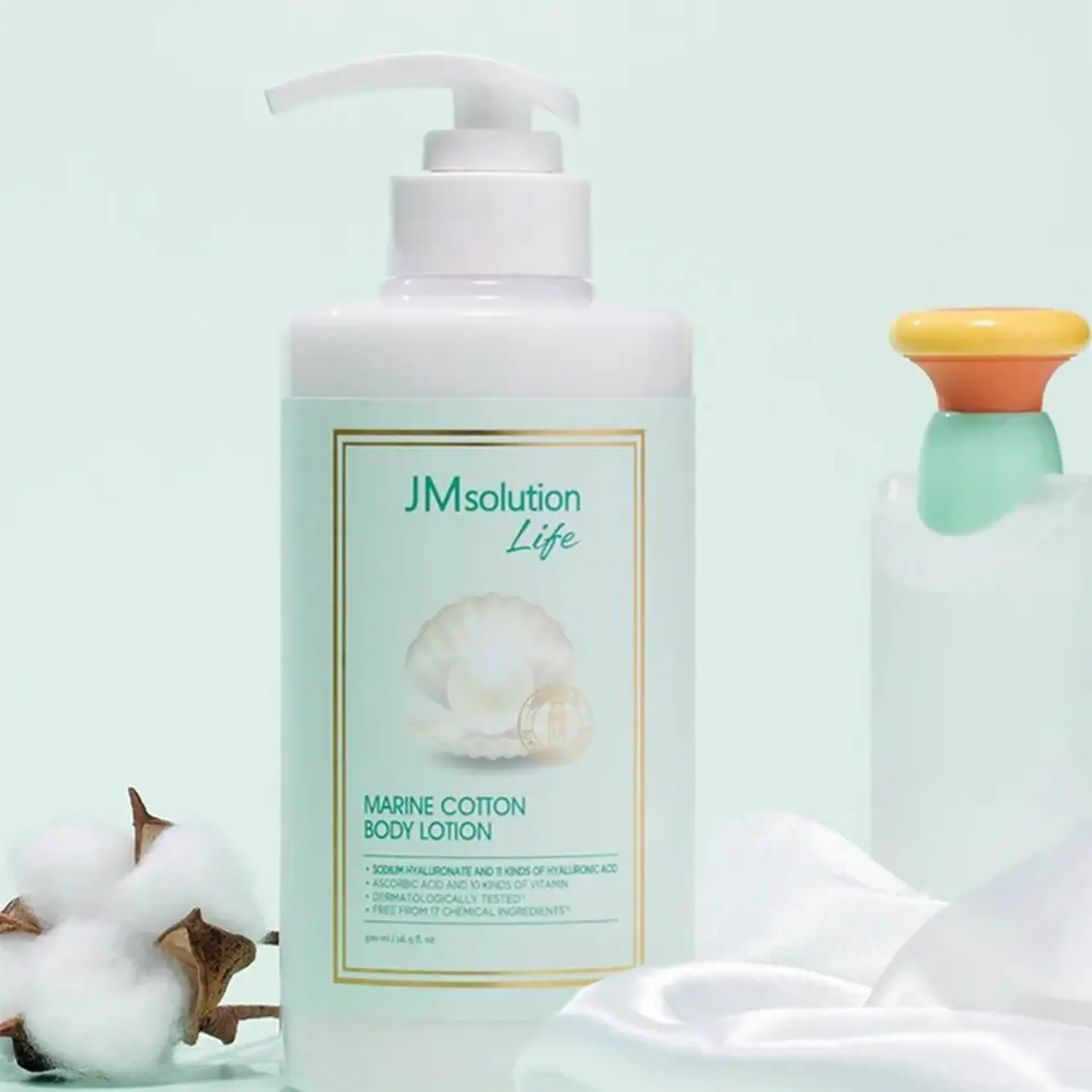 Loțiune hidratantă pentru corp cu acid hialuronic și acizi JMsolution Life Marine Cotton Body Lotion 500ml