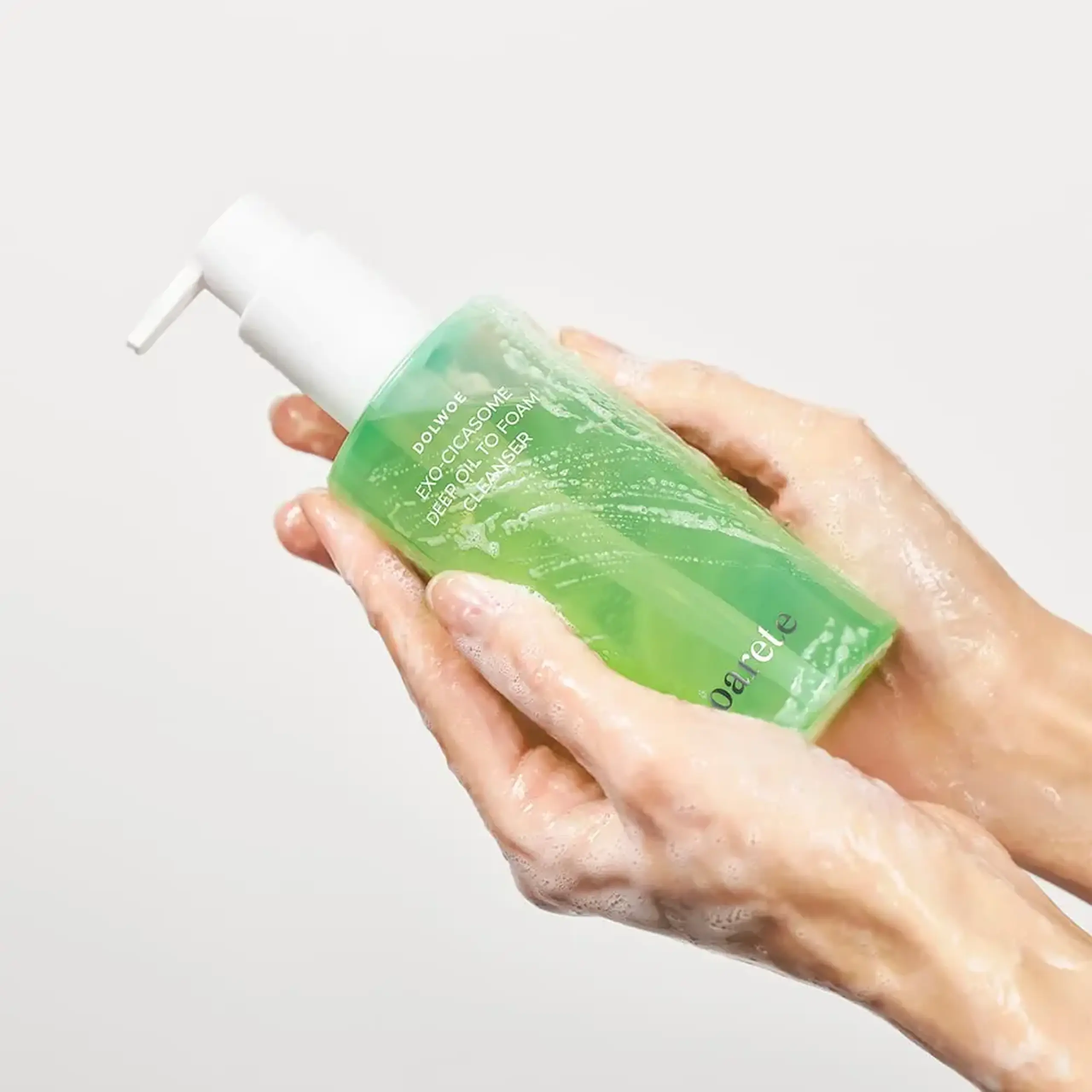 Produs multifuncțional 2 în 1 cu exosomi Centella Oarete Dolwoe Exo-Cicasome Deep Oil To Foam Cleanser 200ml