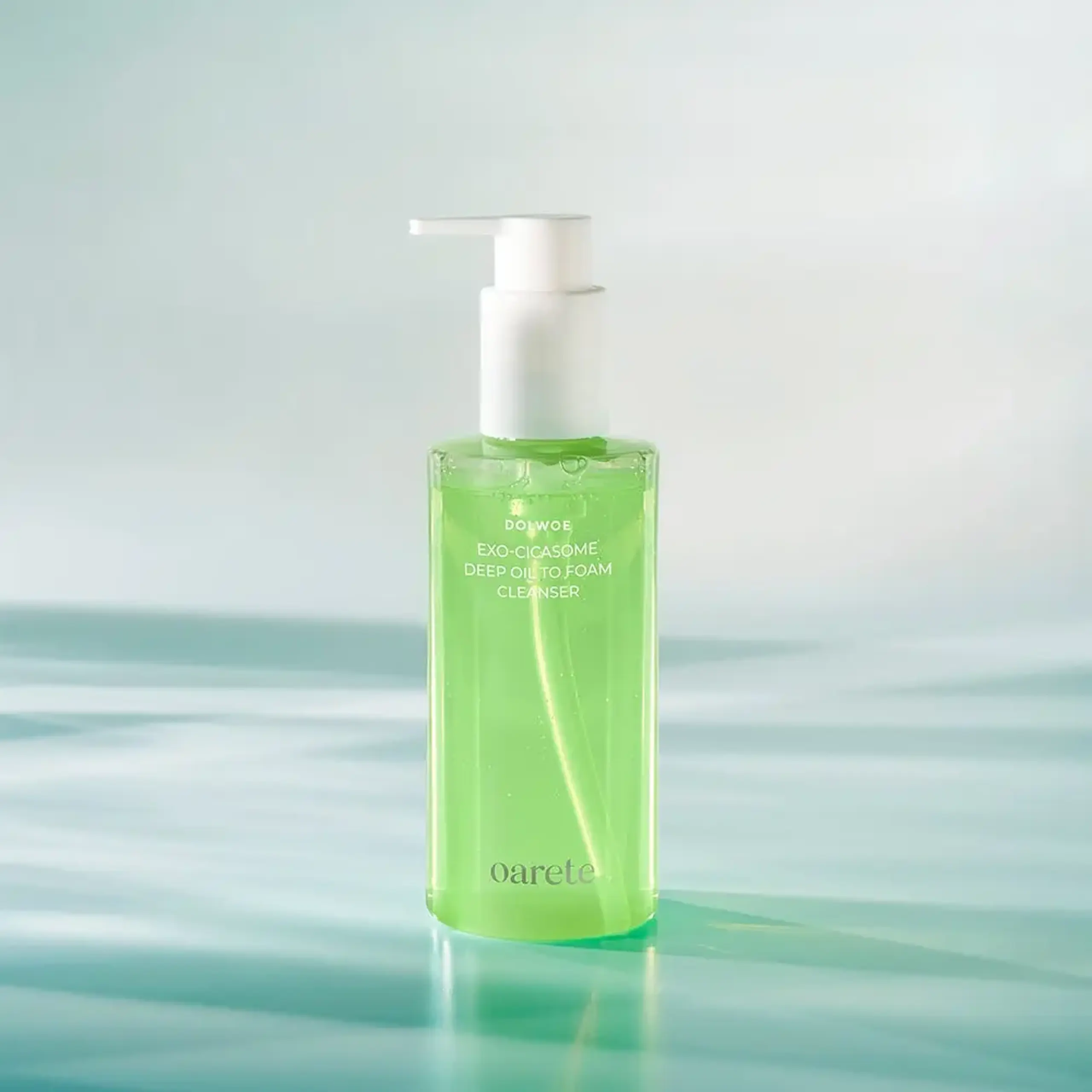 Produs multifuncțional 2 în 1 cu exosomi Centella Oarete Dolwoe Exo-Cicasome Deep Oil To Foam Cleanser 200ml